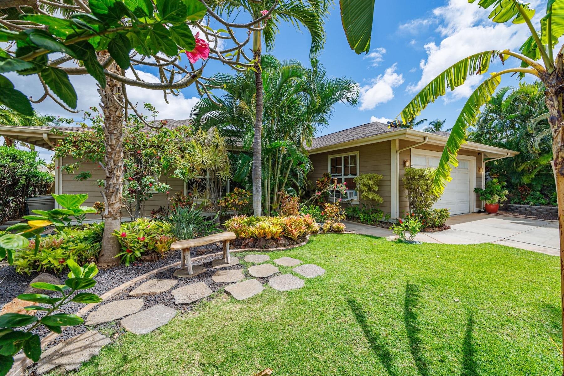 211  Kuli Puu St , Kihei home - photo 2 of 38