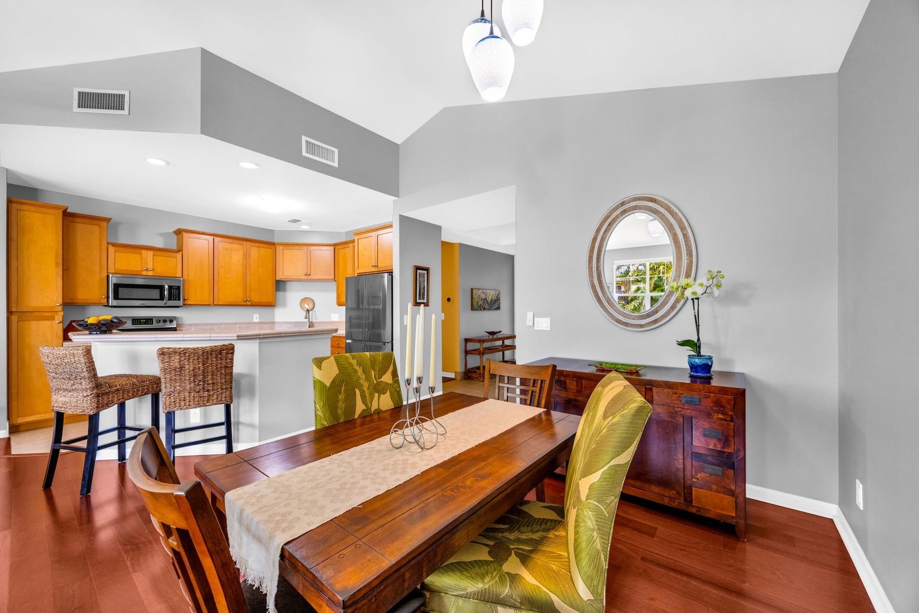 211  Kuli Puu St , Kihei home - photo 13 of 38