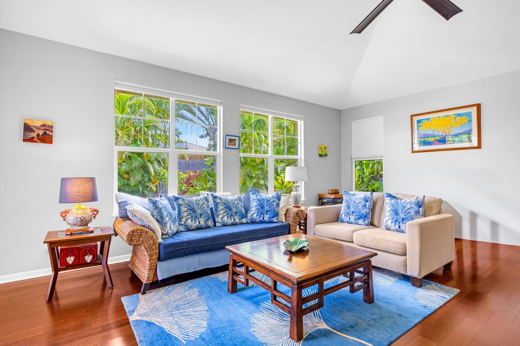 211  Kuli Puu St , Kihei home - photo 6 of 38