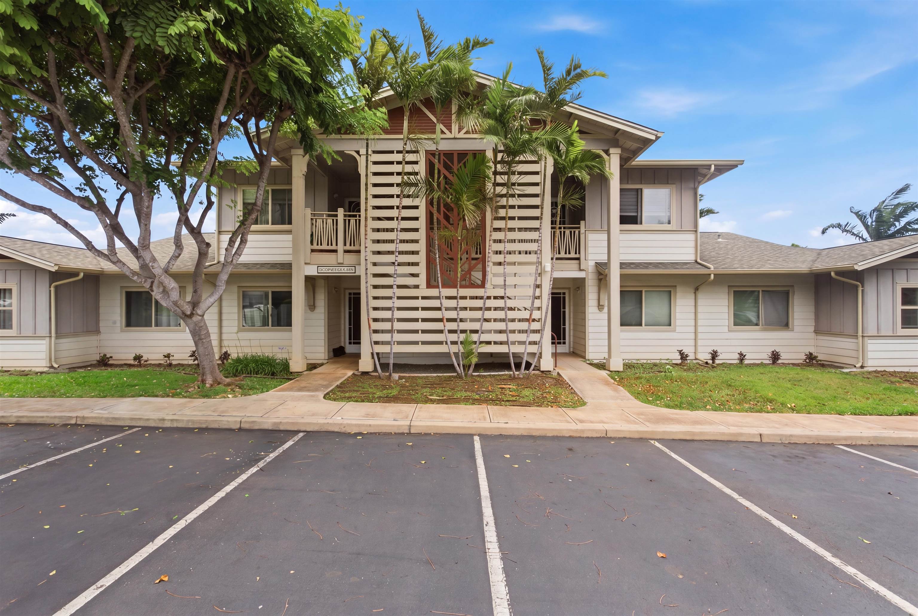 Hoolea Terrace at Kehalani condo # 406, Wailuku, Hawaii - photo 2 of 37