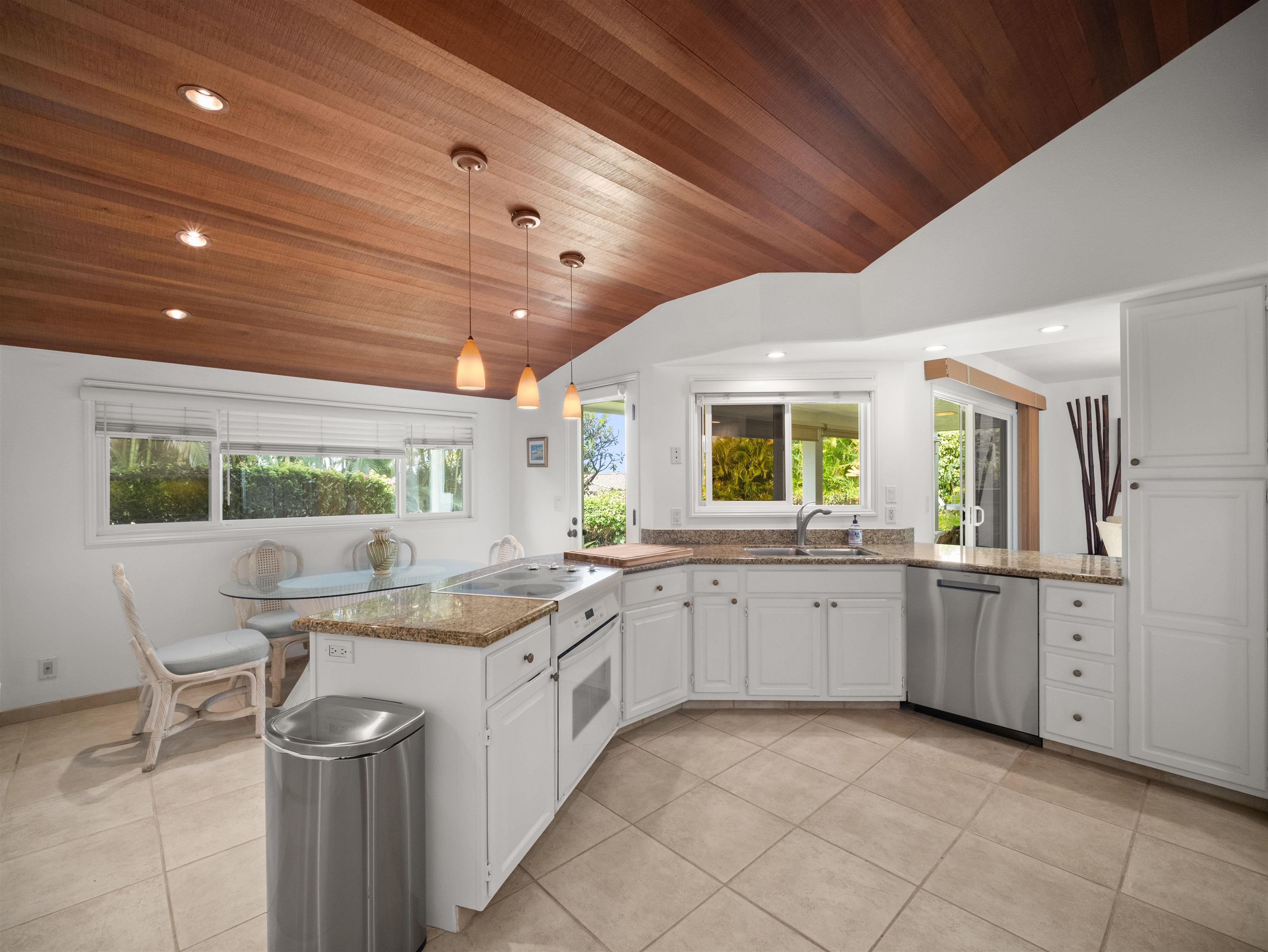 212  Ikea Kai Pl Waileakialoa, Wailea/Makena home - photo 11 of 50