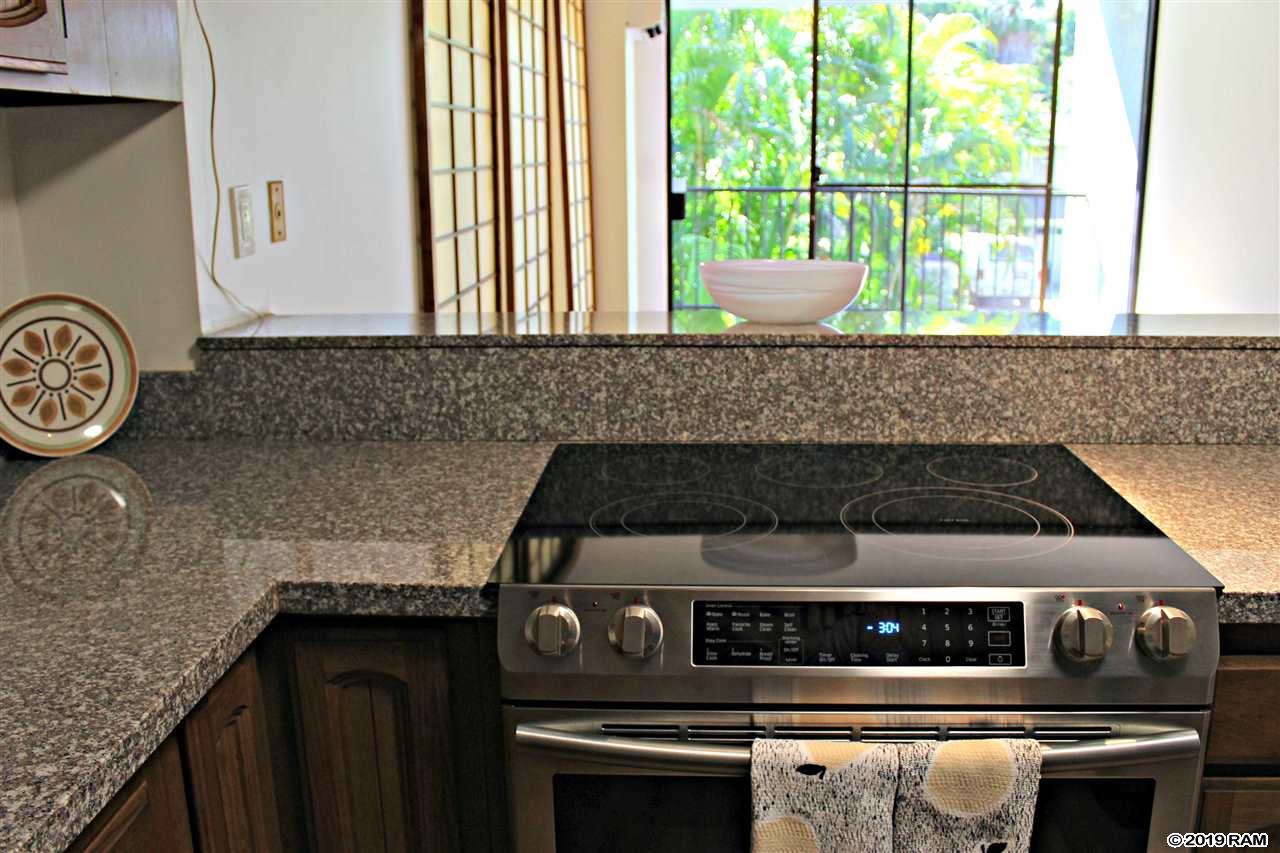 Kamoa Views condo # 115, Kihei, Hawaii - photo 3 of 23