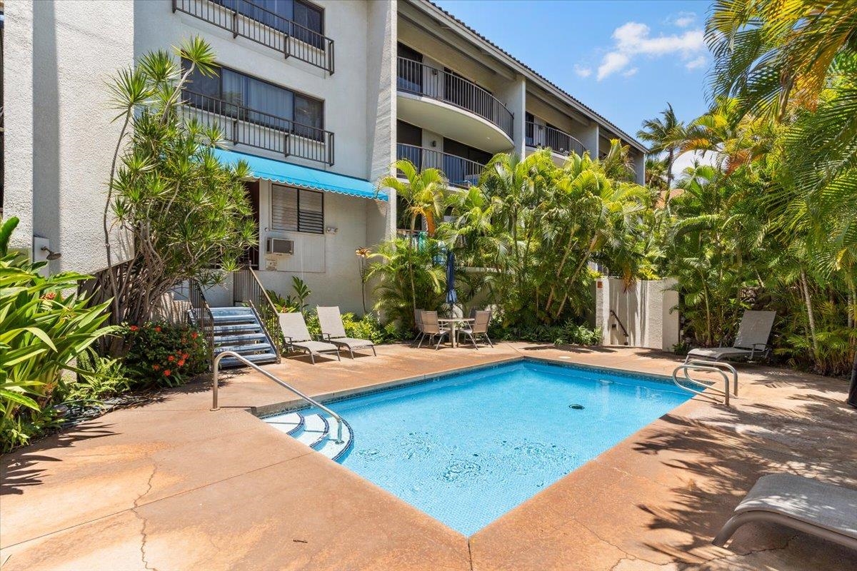 Kamoa Views condo # 208, Kihei, Hawaii - photo 36 of 40