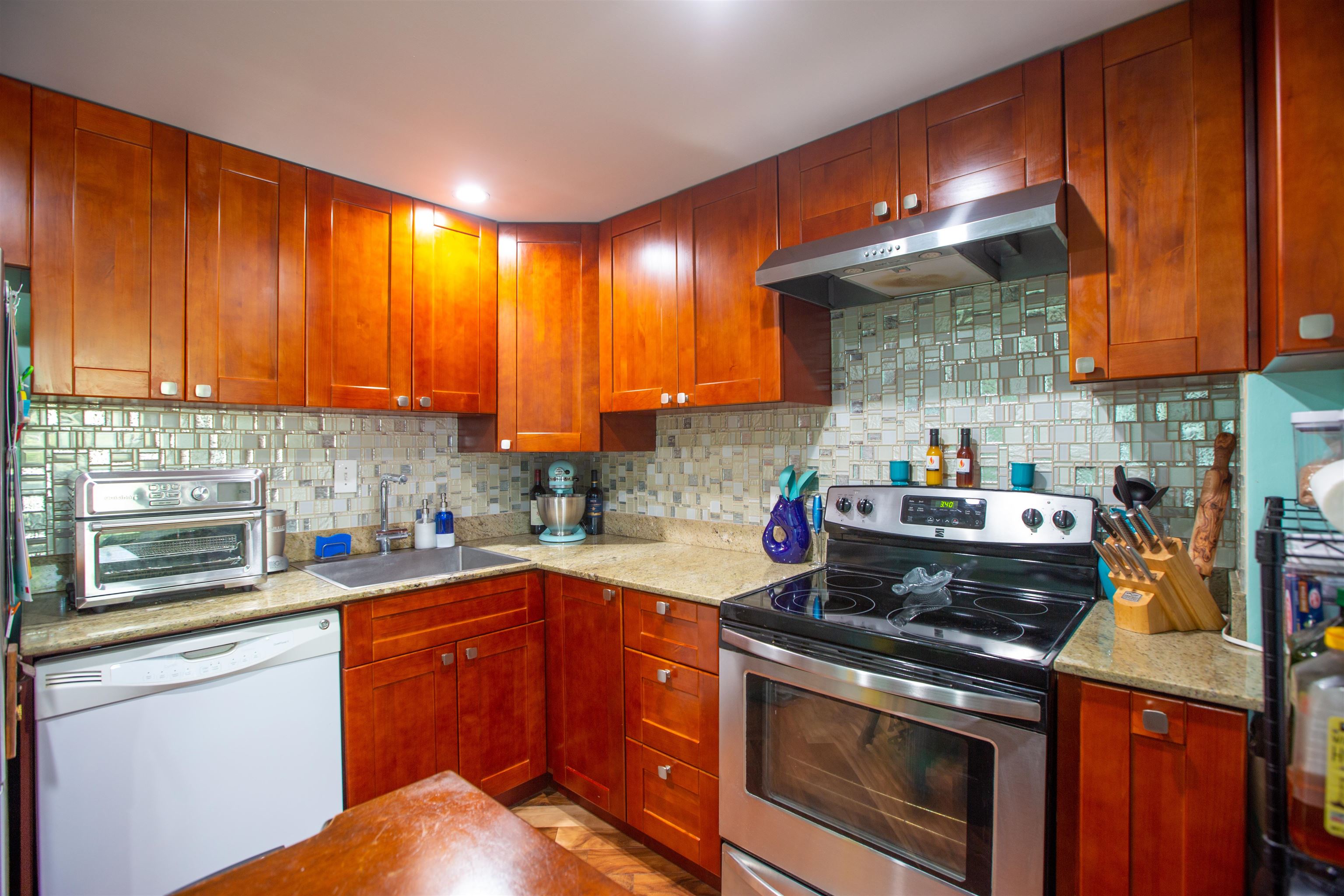 Kamoa Views condo # 210, Kihei, Hawaii - photo 2 of 30