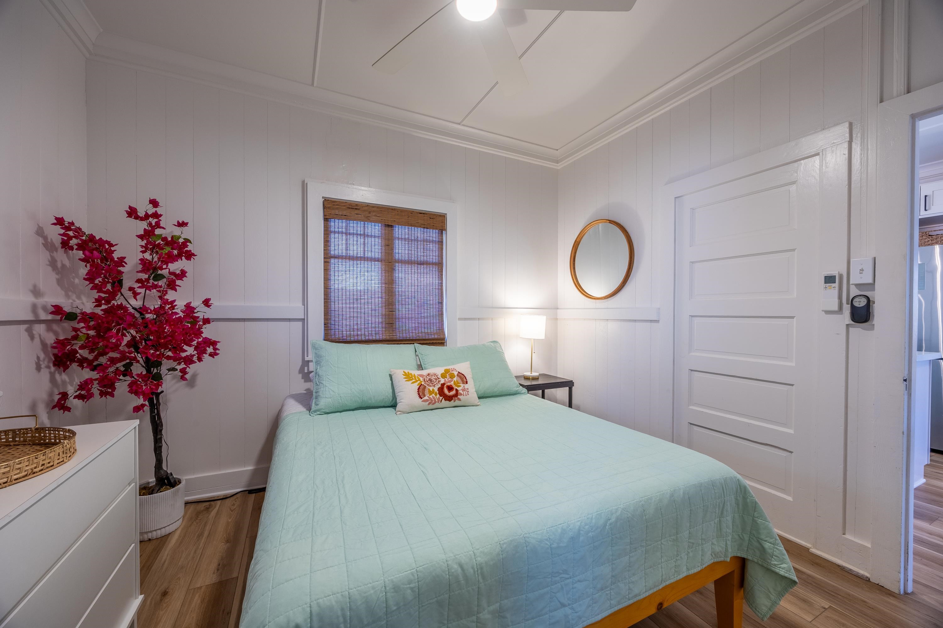 2126  Vineyard St Wailuku Town, Wailuku home - photo 27 of 47