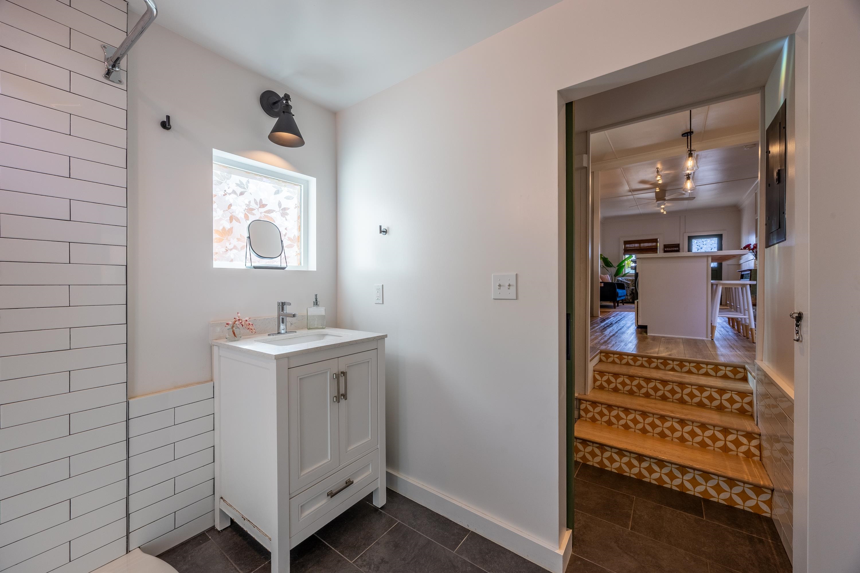 2126  Vineyard St Wailuku Town, Wailuku home - photo 29 of 47