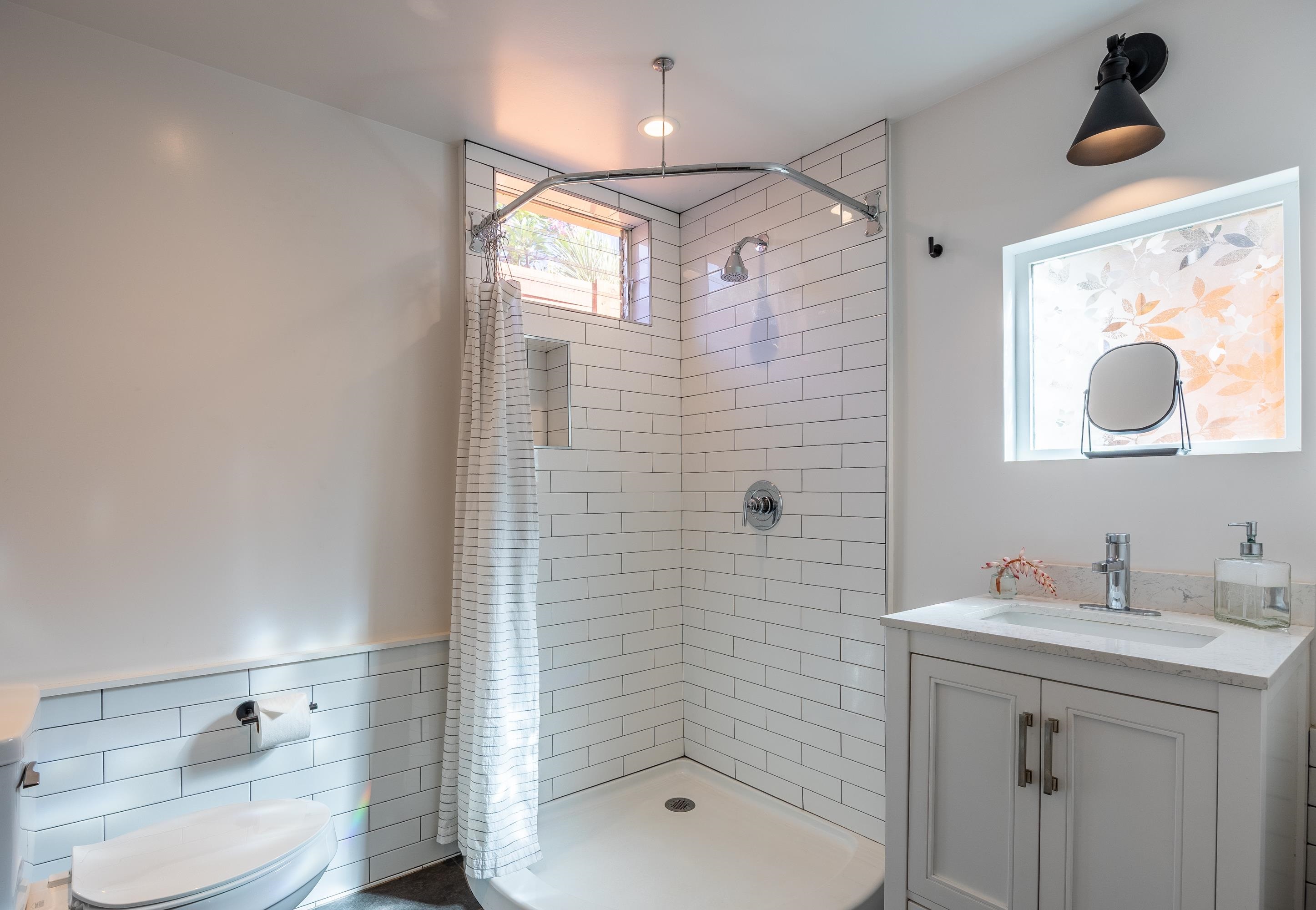 2126  Vineyard St Wailuku Town, Wailuku home - photo 30 of 47