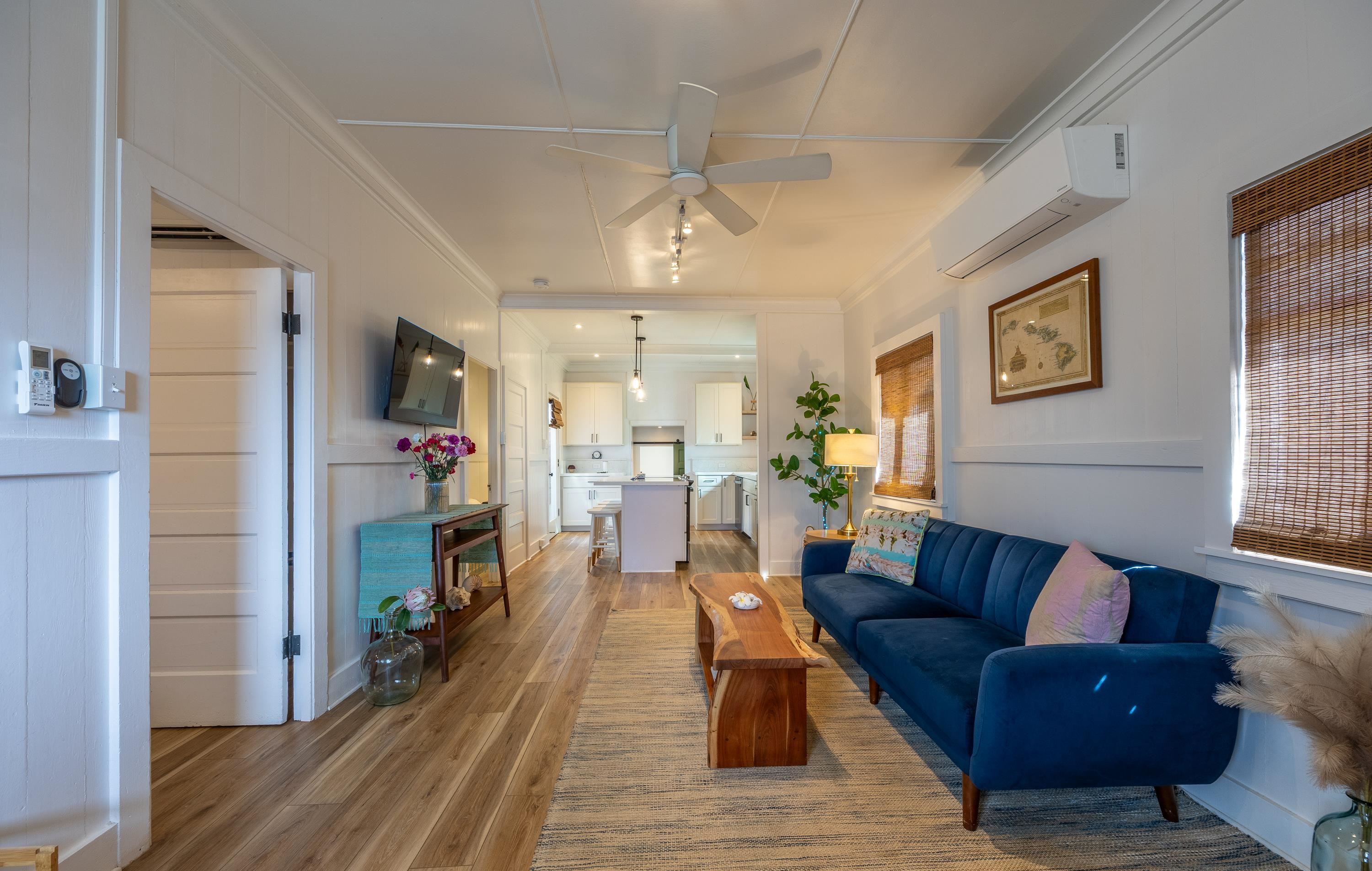 2126  Vineyard St Wailuku Town, Wailuku home - photo 6 of 47