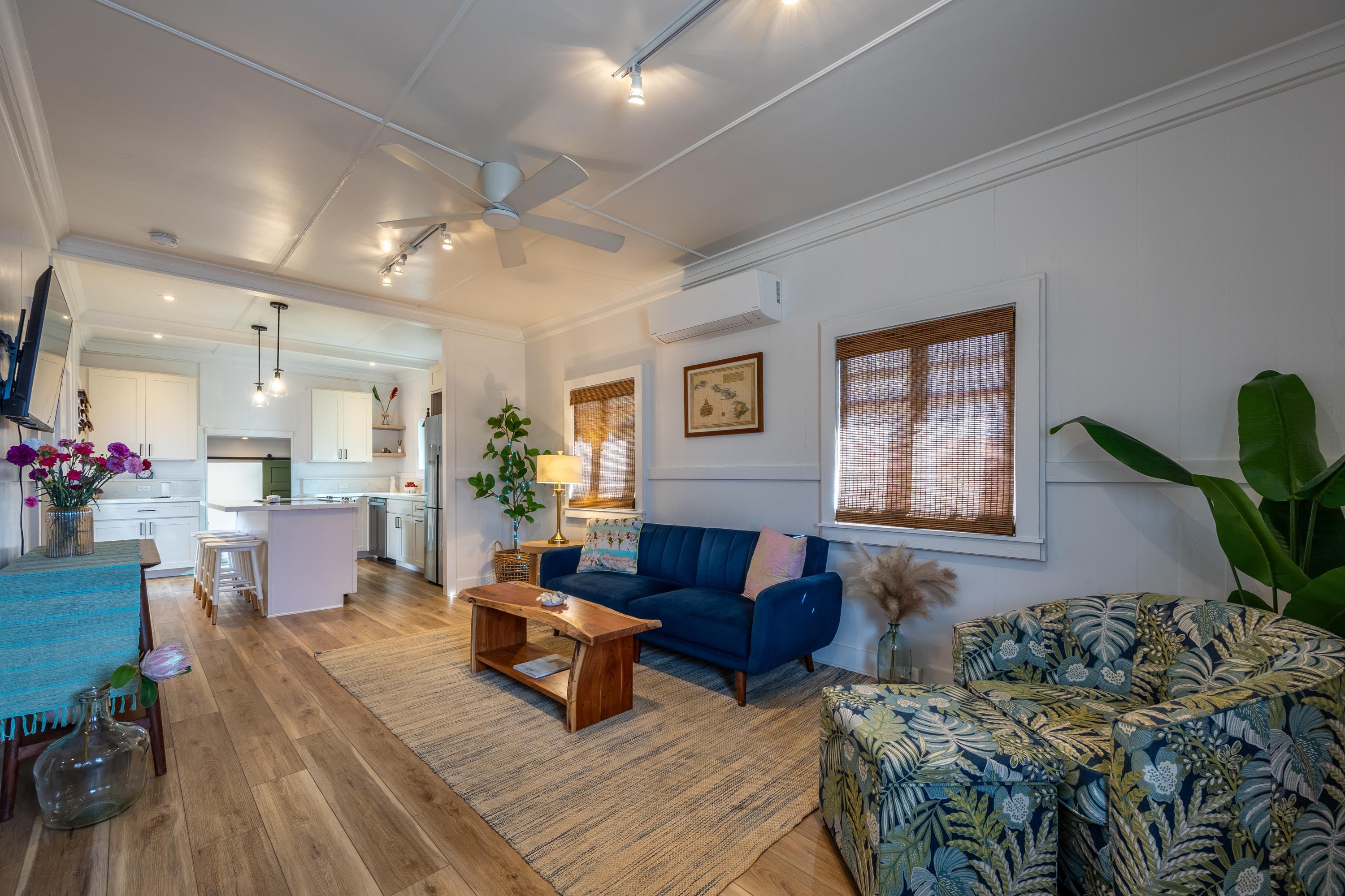 2126  Vineyard St Wailuku Town, Wailuku home - photo 10 of 47