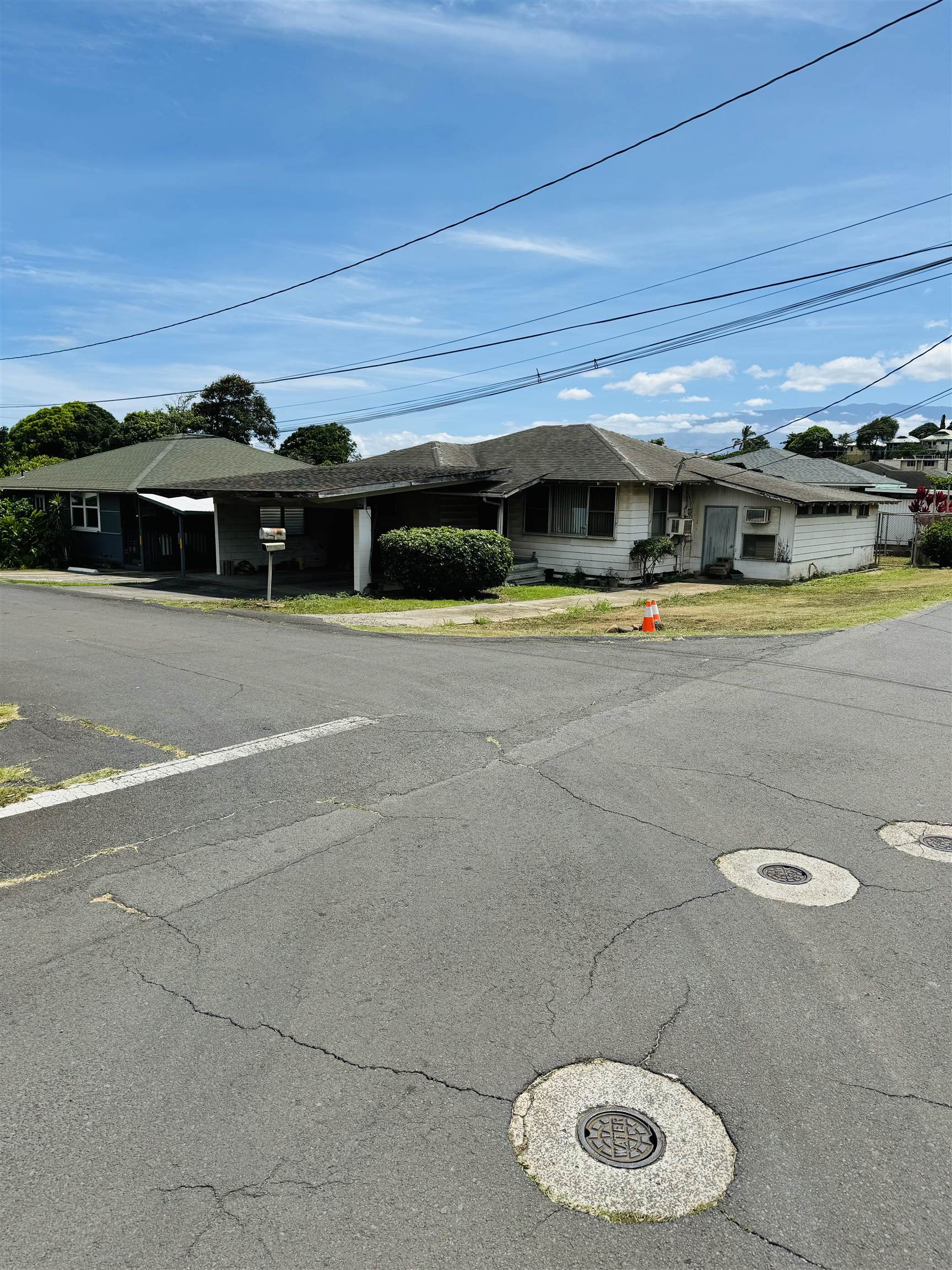 2131  Kuamo'o Pl , Wailuku home - photo 28 of 43