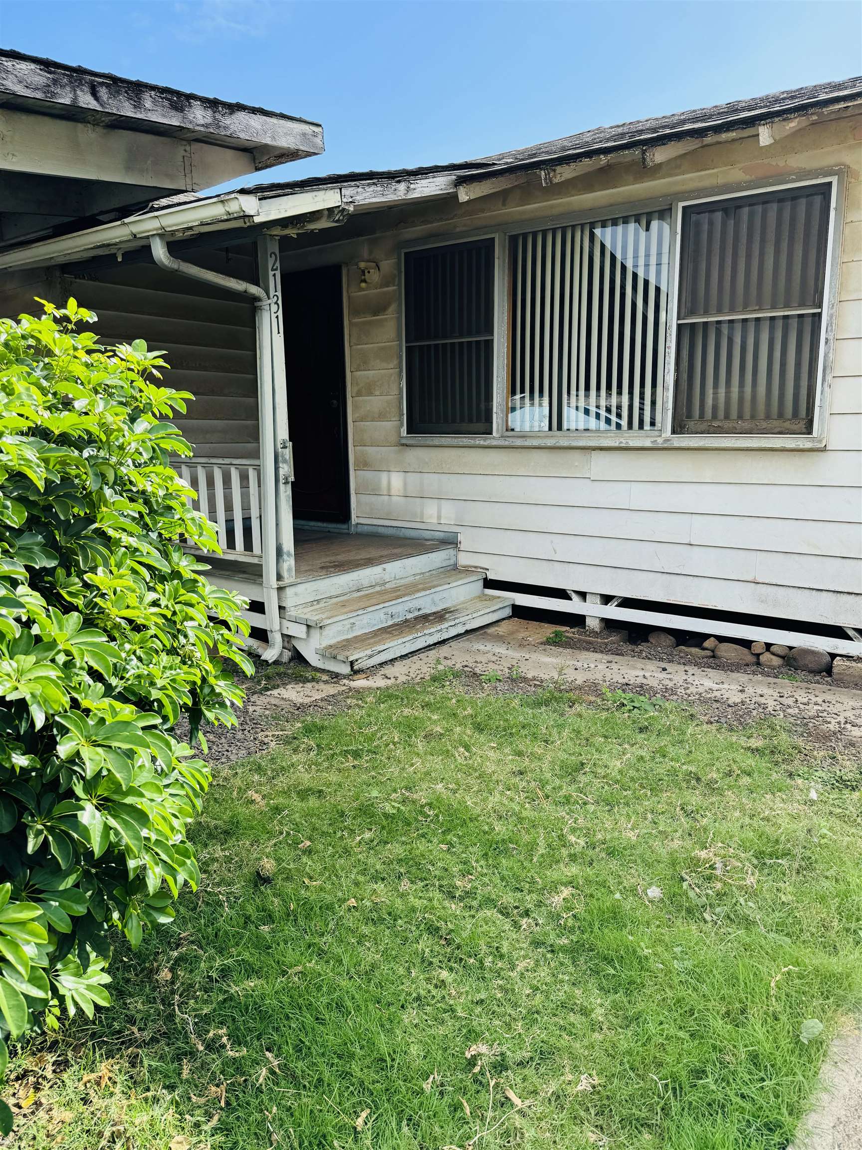 2131  Kuamo'o Pl , Wailuku home - photo 36 of 43