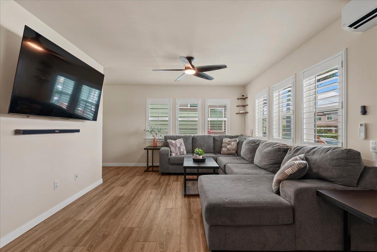 214  Alake St Traditions At Maui Lani, Kahului home - photo 9 of 27