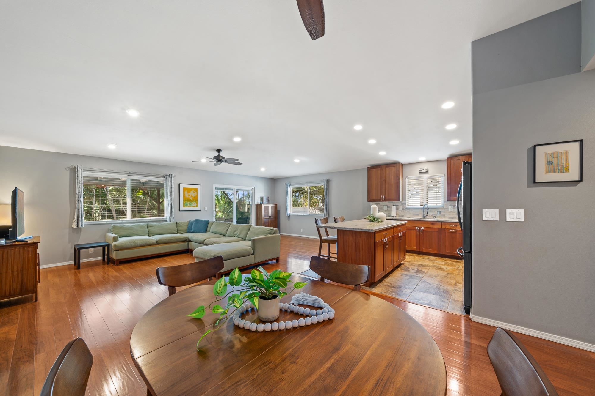 214  Kauhaa St Piilani Village, Kihei home - photo 4 of 45