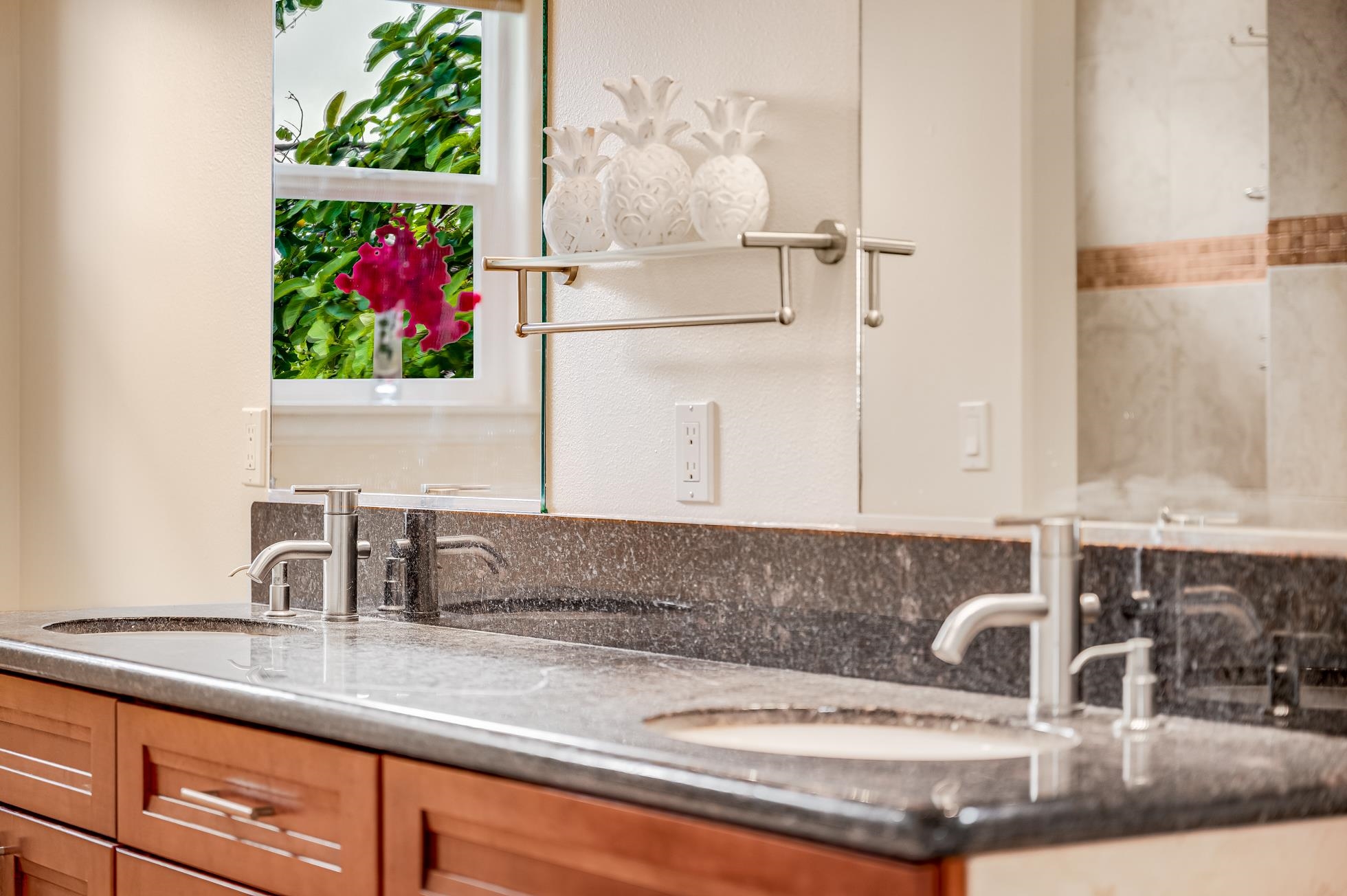 214  Kulamanu Cir , Kula/Ulupalakua/Kanaio home - photo 27 of 37