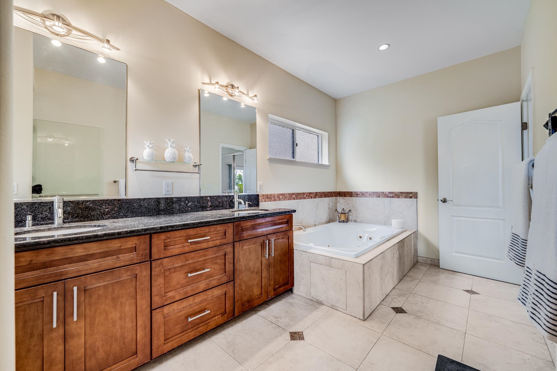 214  Kulamanu Cir , Kula/Ulupalakua/Kanaio home - photo 27 of 37