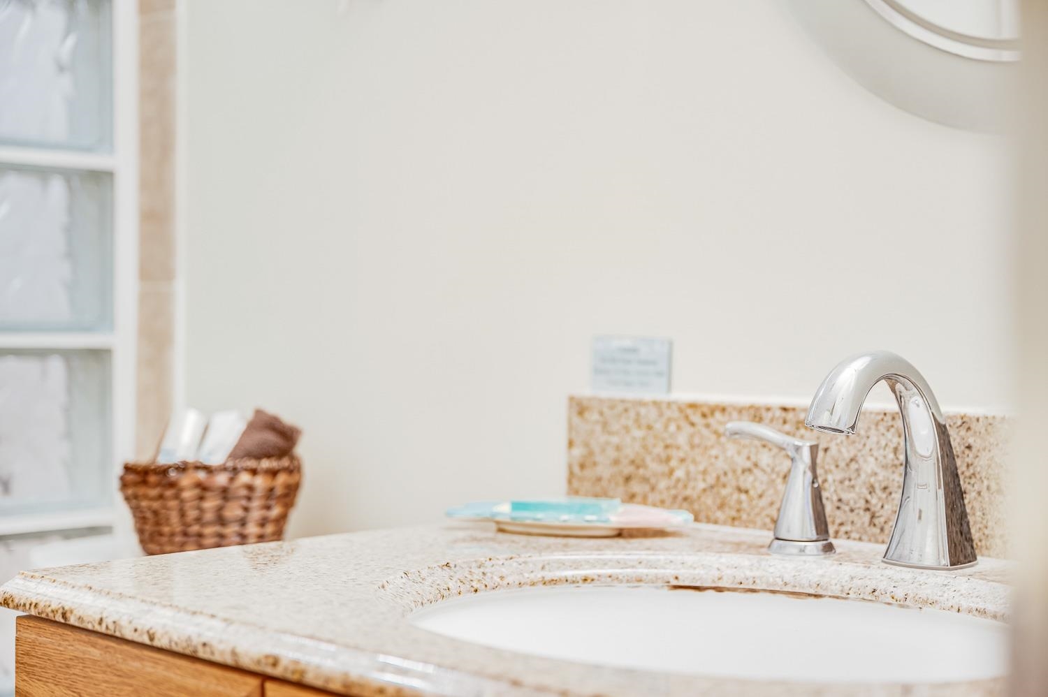 Punahoa Beach Apts condo # 204, Kihei, Hawaii - photo 18 of 42