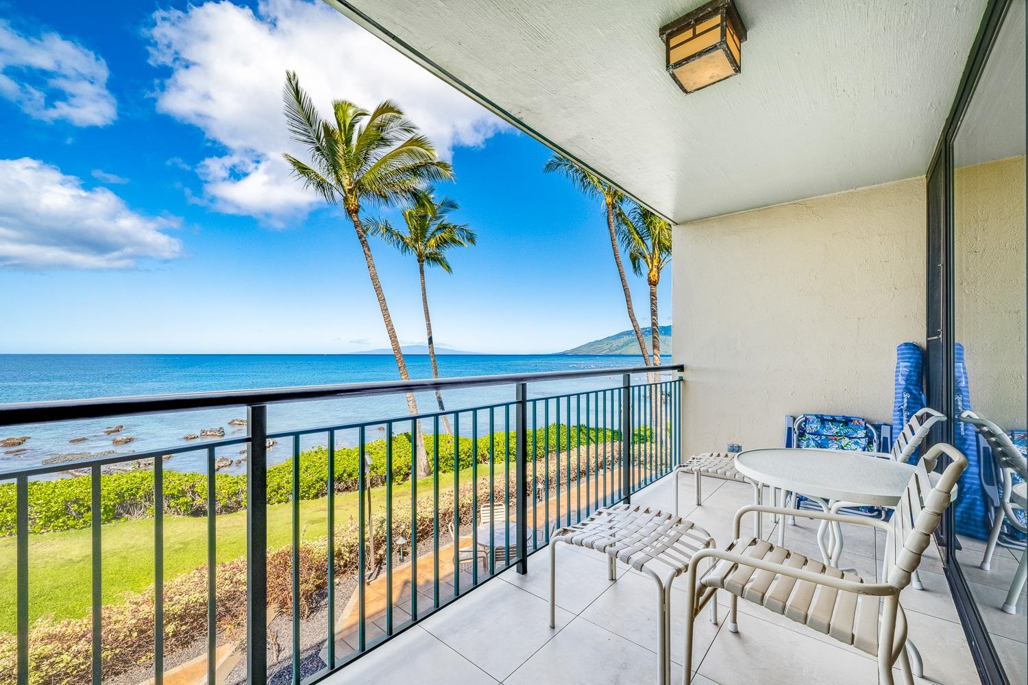 Punahoa Beach Apts condo # 204, Kihei, Hawaii - photo 25 of 42