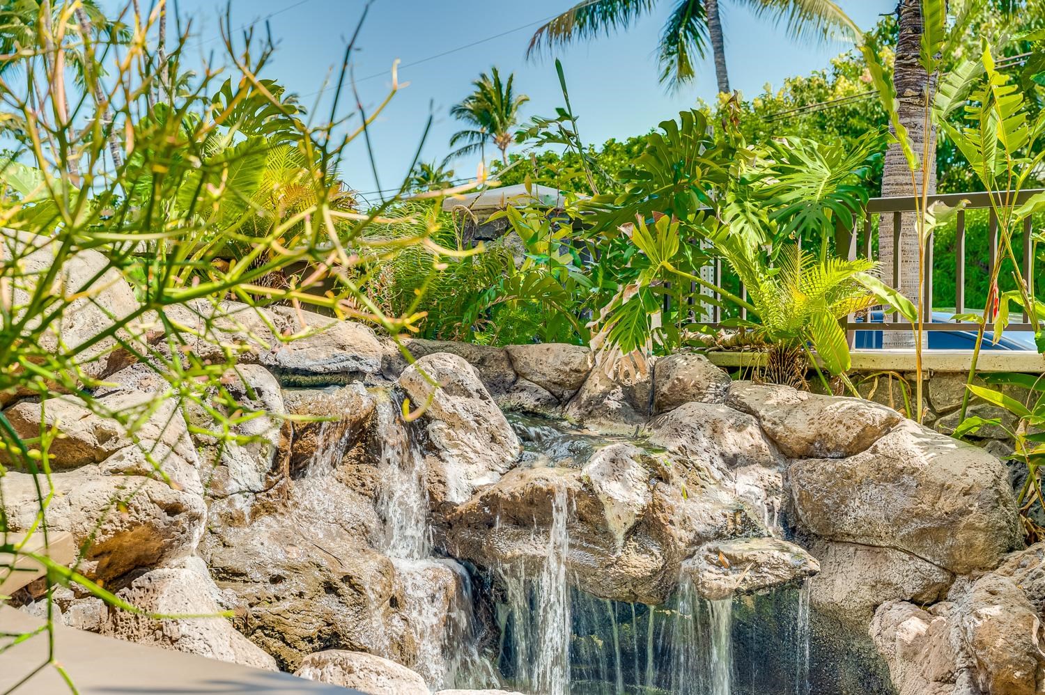 Punahoa Beach Apts condo # 204, Kihei, Hawaii - photo 28 of 42