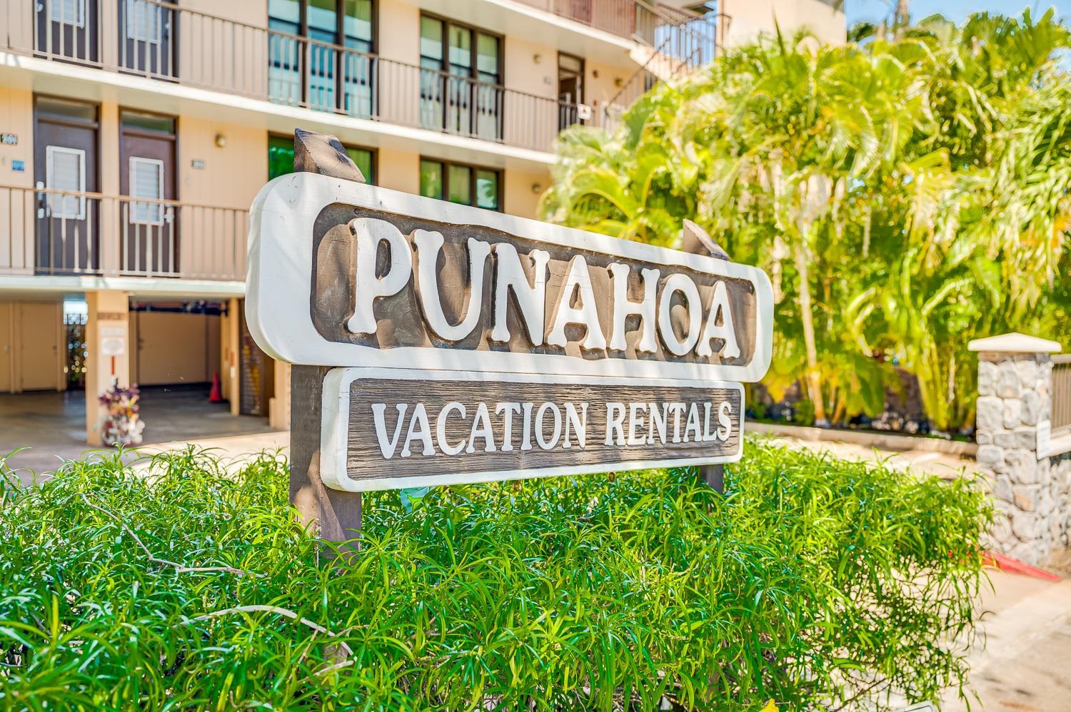 Punahoa Beach Apts condo # 204, Kihei, Hawaii - photo 29 of 42