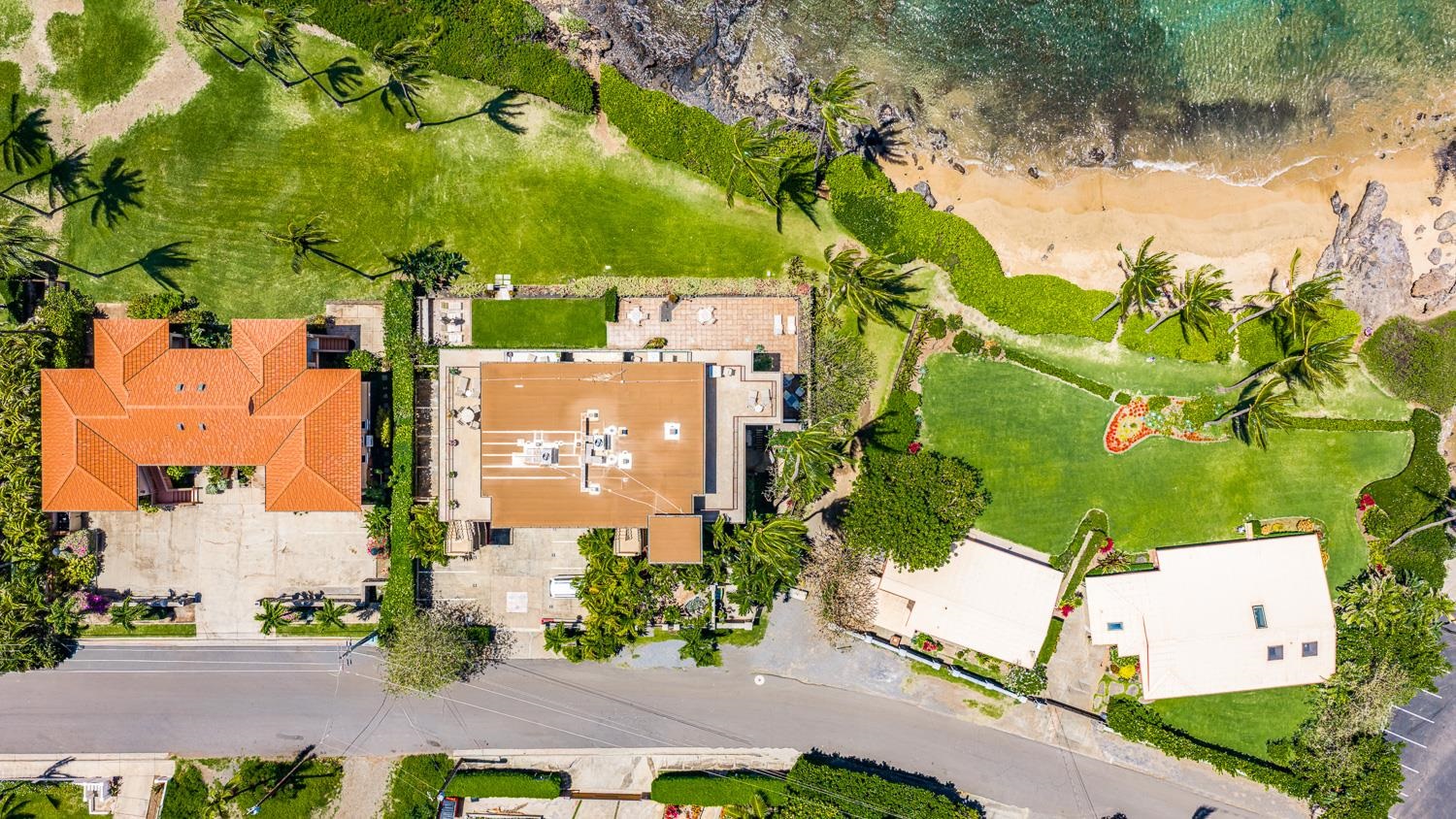 Punahoa Beach Apts condo # 204, Kihei, Hawaii - photo 37 of 42