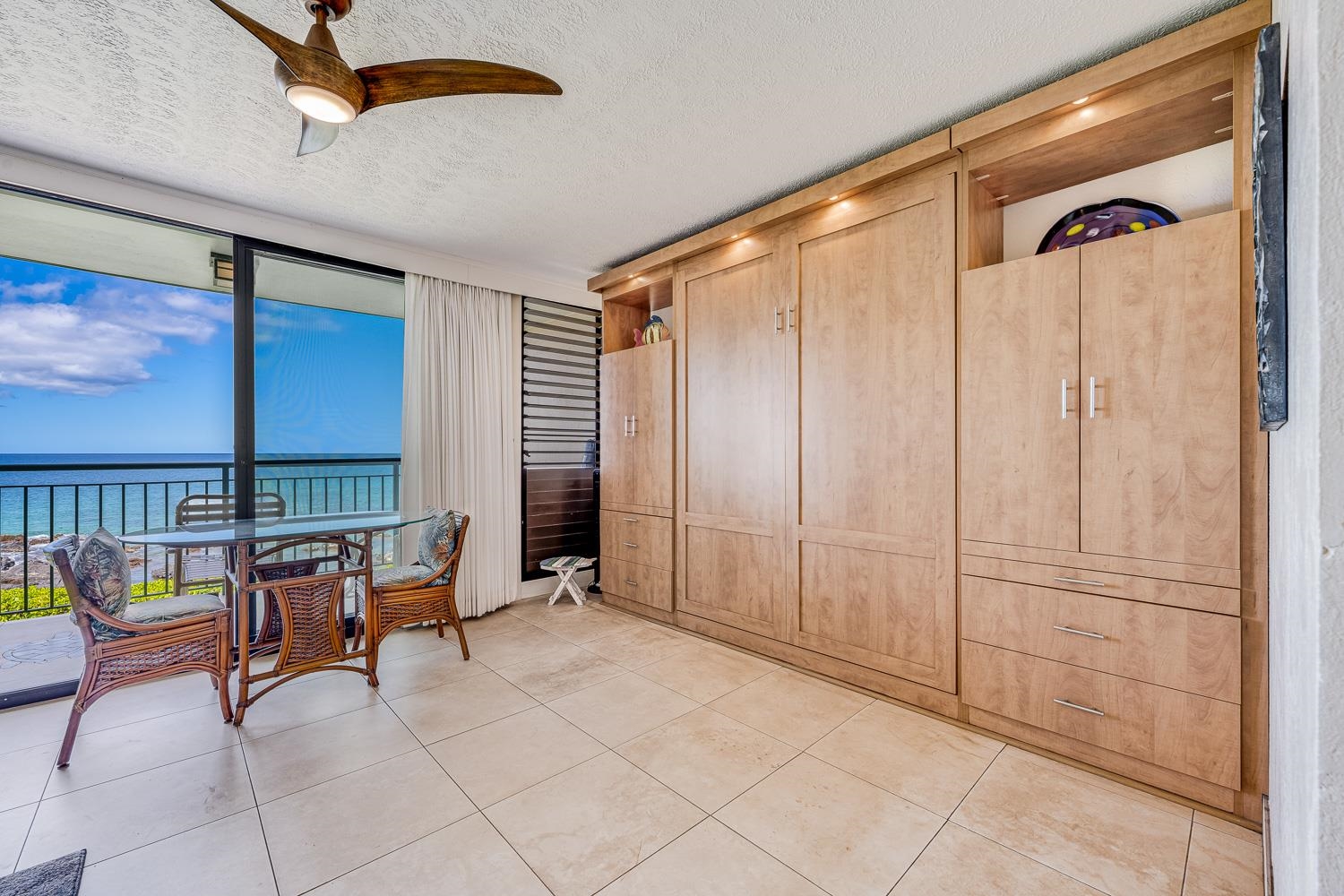 Punahoa Beach Apts condo # 204, Kihei, Hawaii - photo 7 of 42