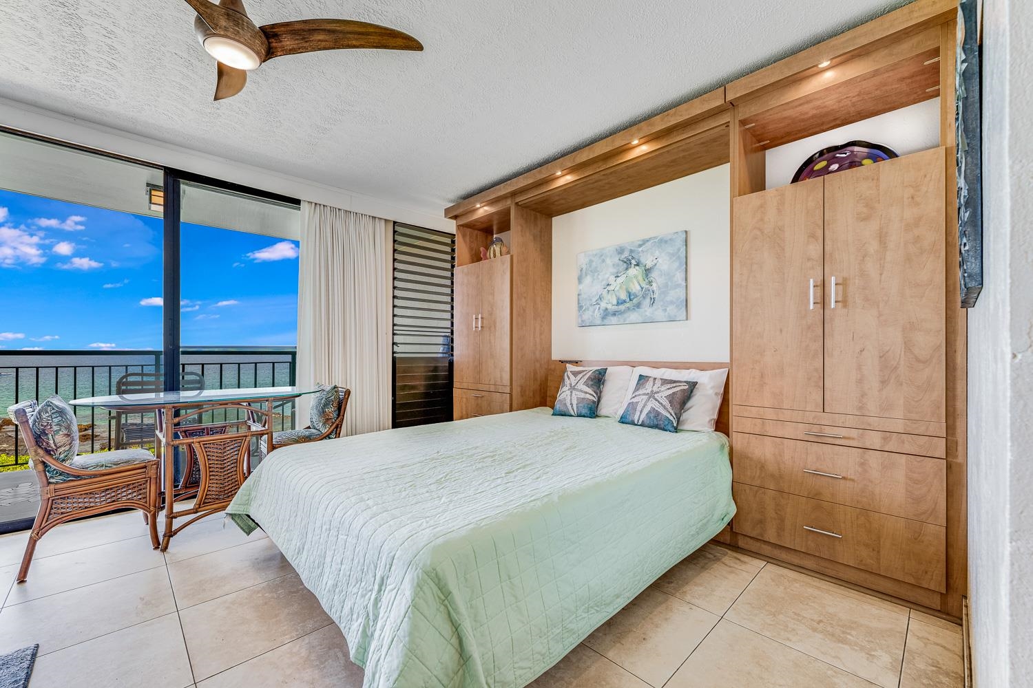 Punahoa Beach Apts condo # 204, Kihei, Hawaii - photo 10 of 42