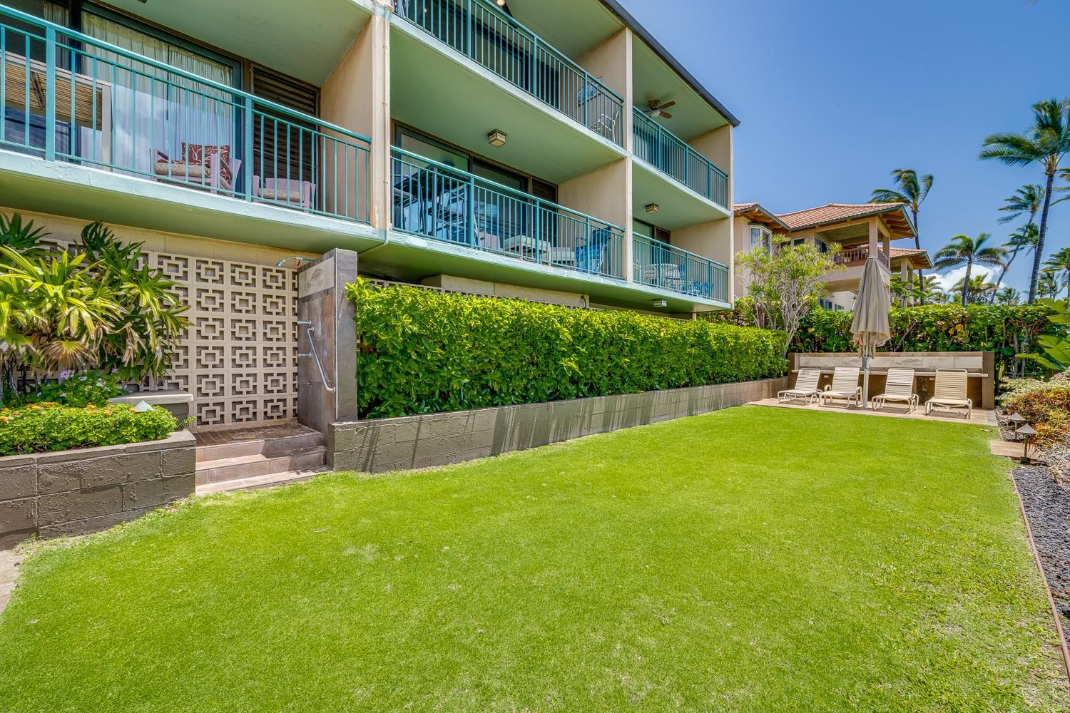 Punahoa Beach Apts condo # 302, Kihei, Hawaii - photo 25 of 48