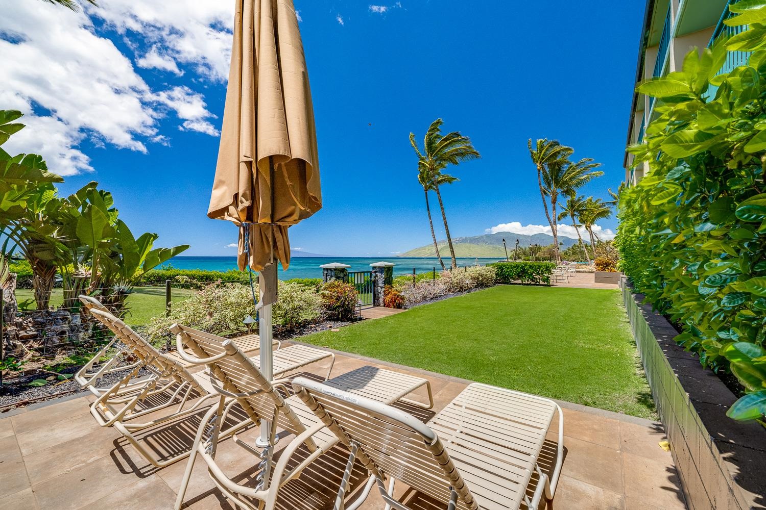 Punahoa Beach Apts condo # 302, Kihei, Hawaii - photo 27 of 48