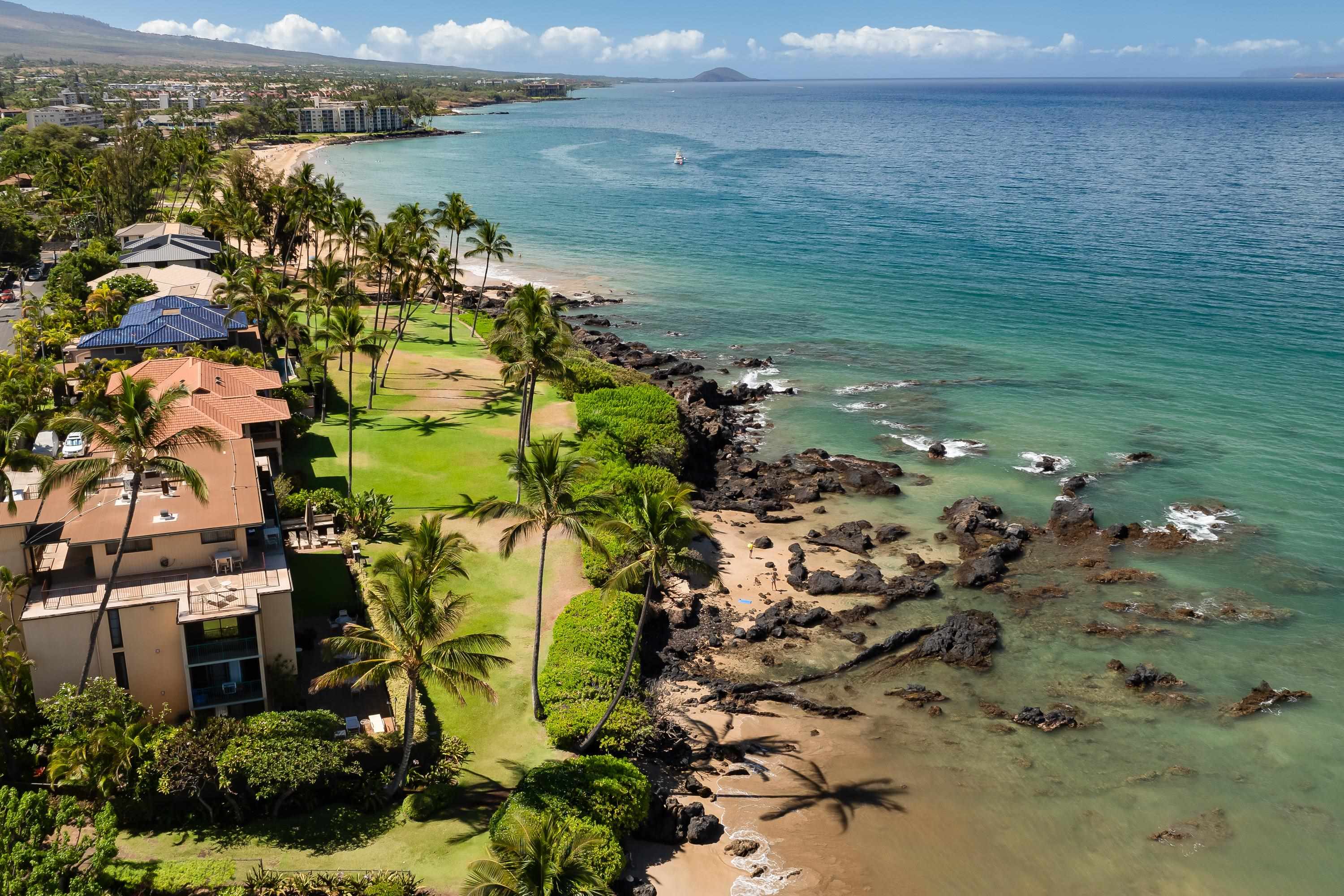 Punahoa Beach Apts condo # 303, Kihei, Hawaii - photo 21 of 25