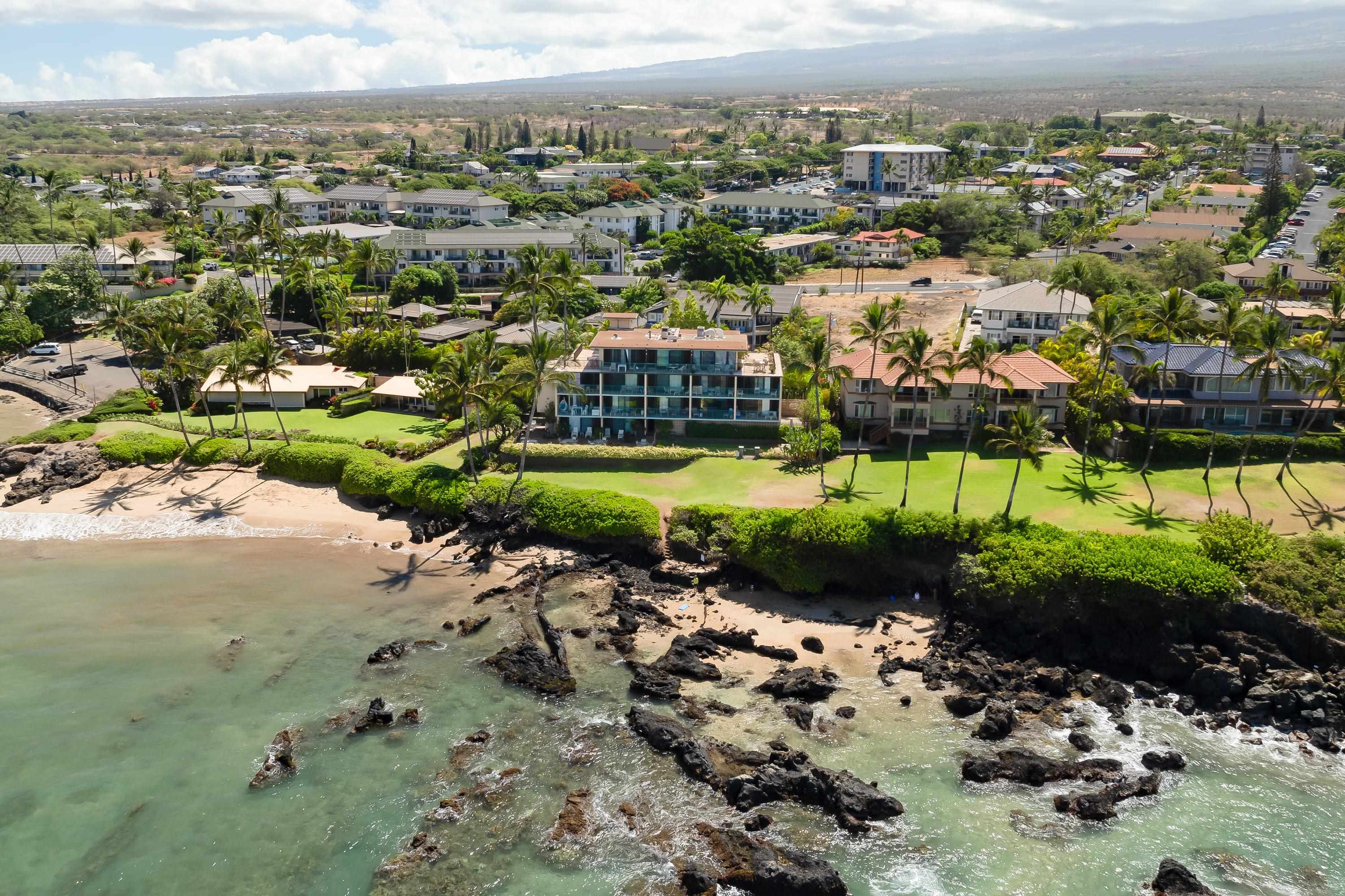 Punahoa Beach Apts condo # 303, Kihei, Hawaii - photo 22 of 25