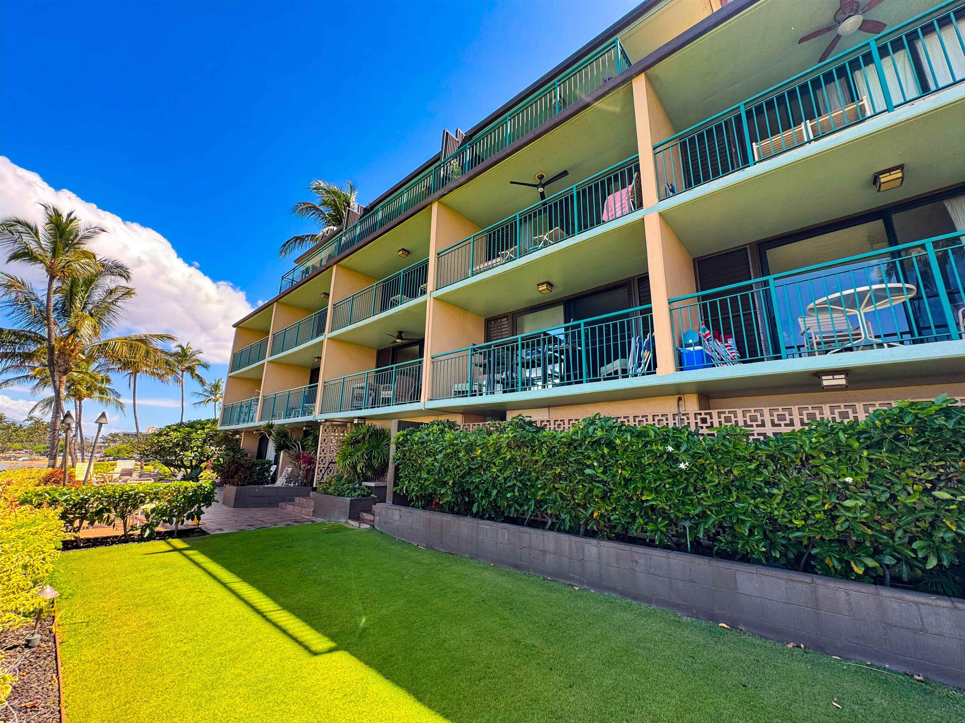 Punahoa Beach Apts condo # 304, Kihei, Hawaii - photo 3 of 44