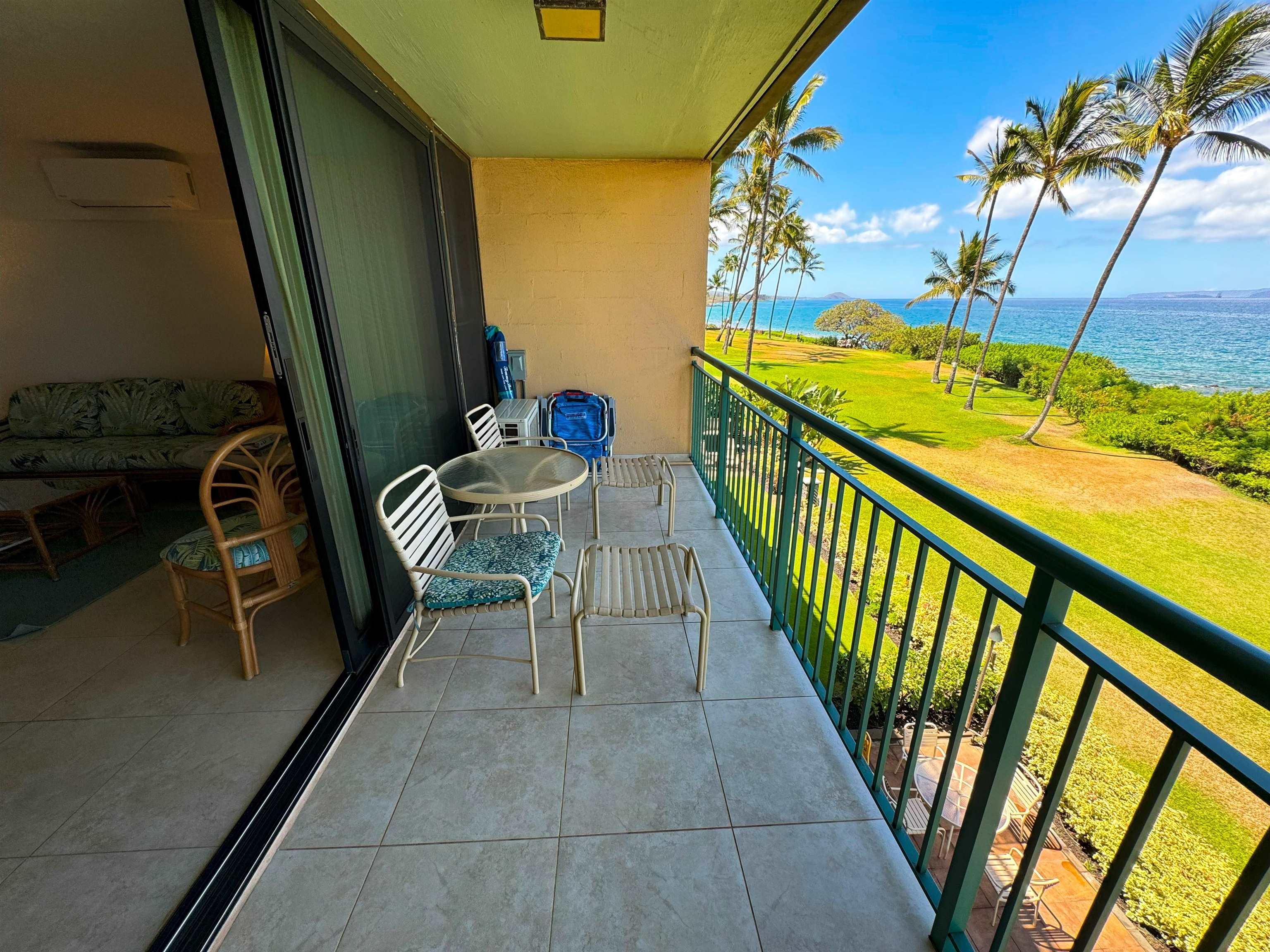 Punahoa Beach Apts condo # 304, Kihei, Hawaii - photo 22 of 44