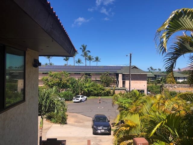 Kalama Villa condo # 201, Kihei, Hawaii - photo 8 of 11