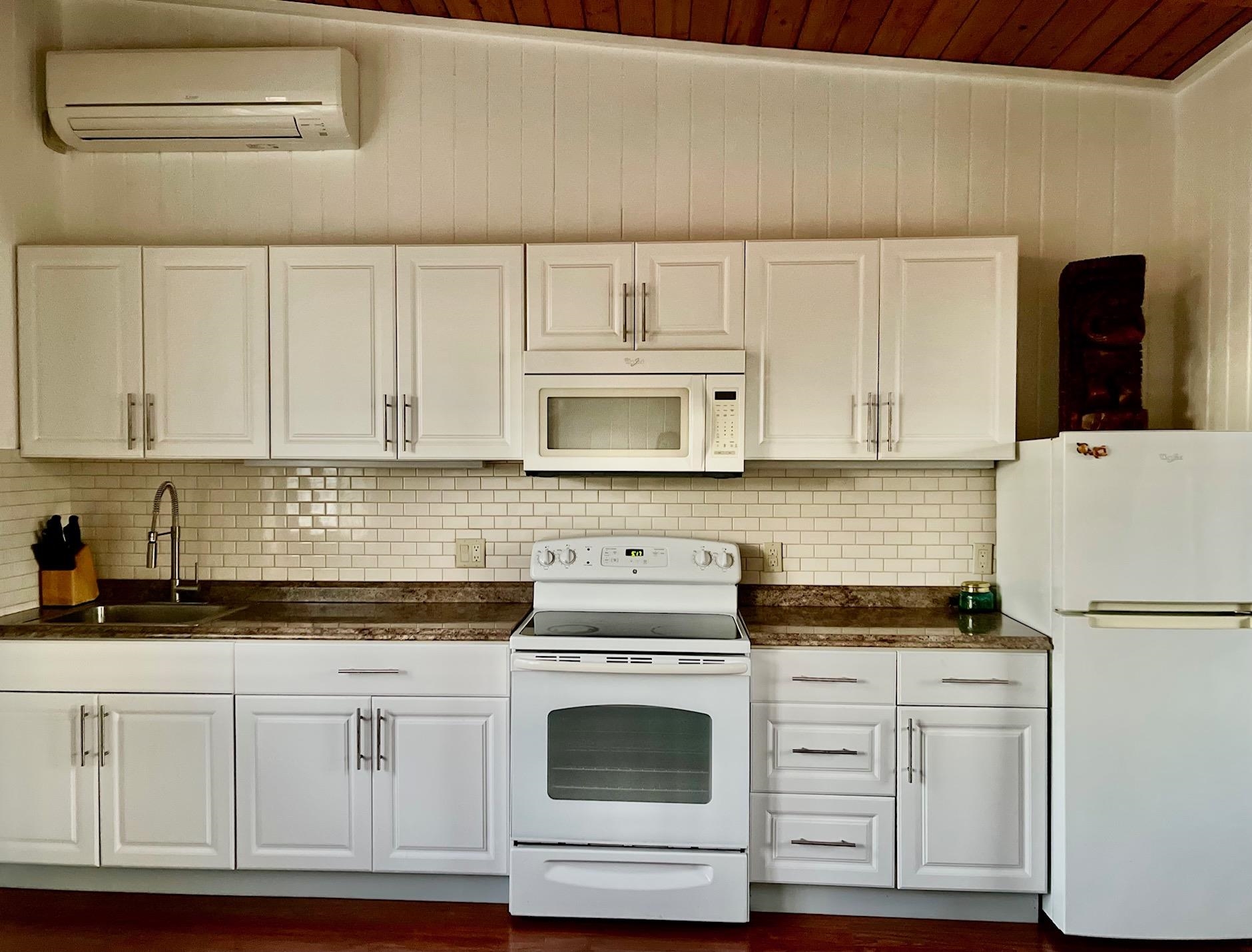 215  Aahi Pl , Molokai home - photo 36 of 47