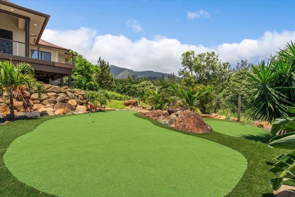 2150  Kamaile St , Wailuku home - photo 43 of 50