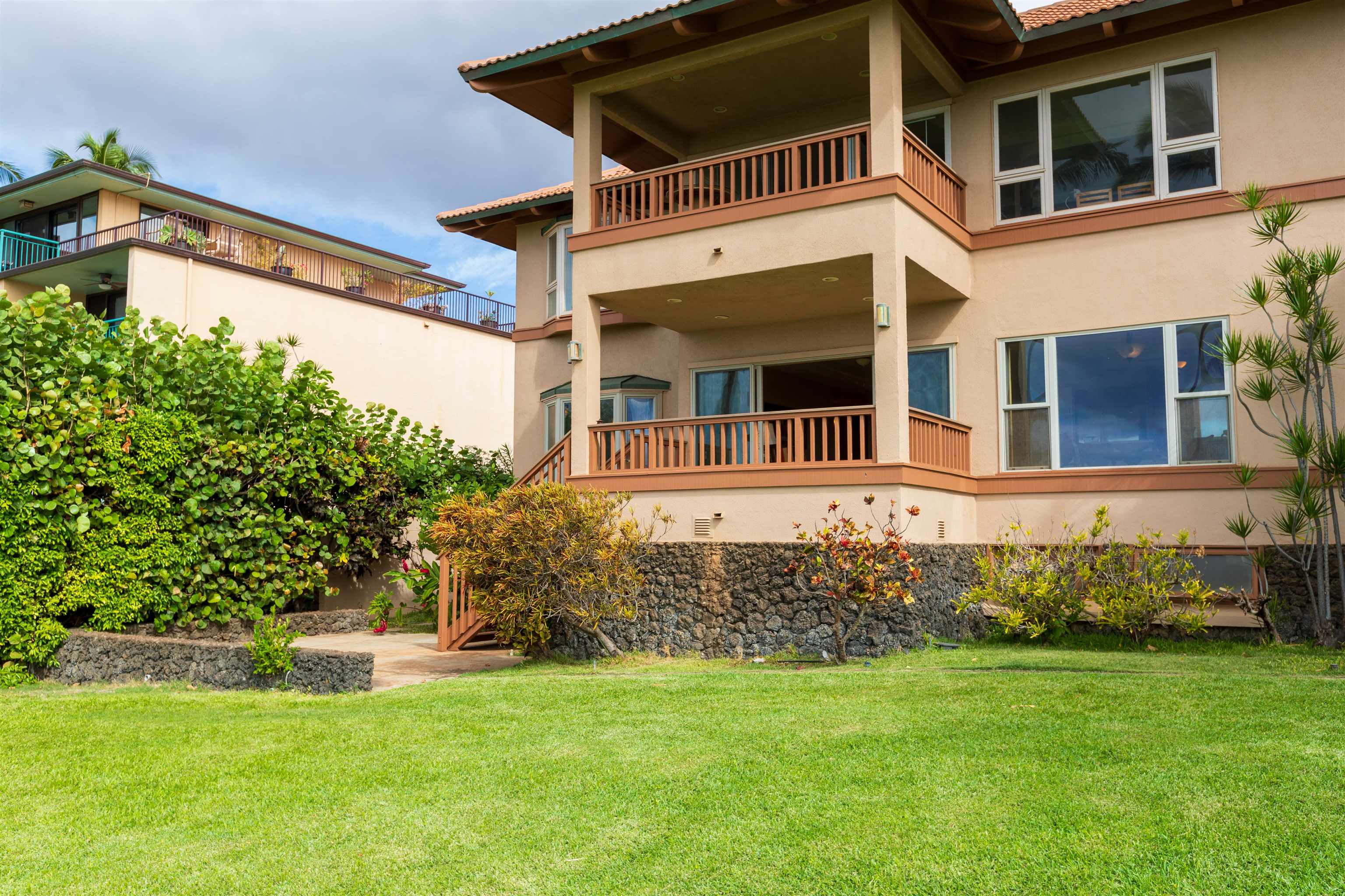 Loke Hale condo # 102, Kihei, Hawaii - photo 43 of 46
