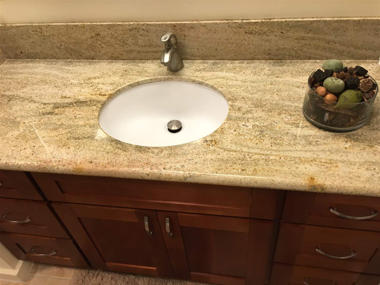 Wailuku Townhouses condo # 305, Wailuku, Hawaii - photo 11 of 16