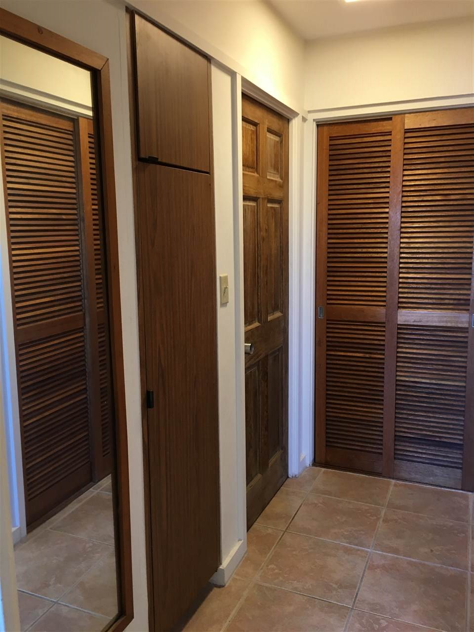 Wailuku Townhouses condo # 305, Wailuku, Hawaii - photo 9 of 16