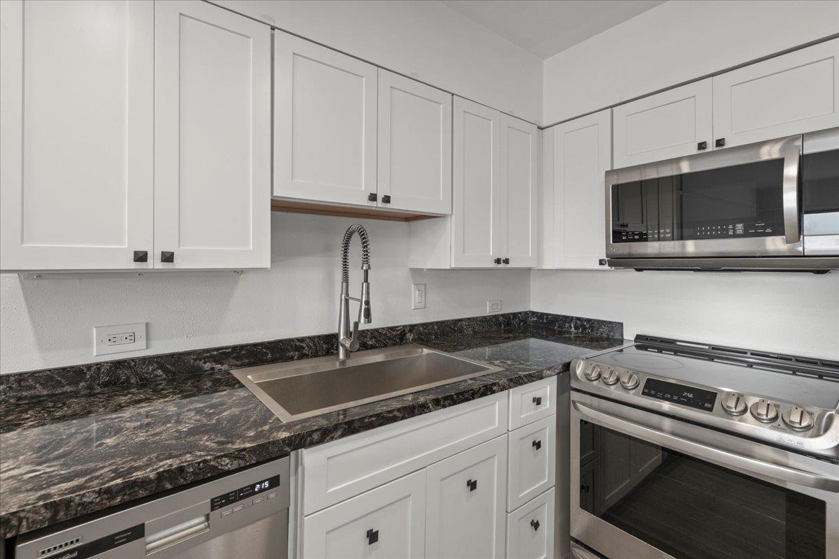 Wailuku Townhouses condo # 704, Wailuku, Hawaii - photo 3 of 24