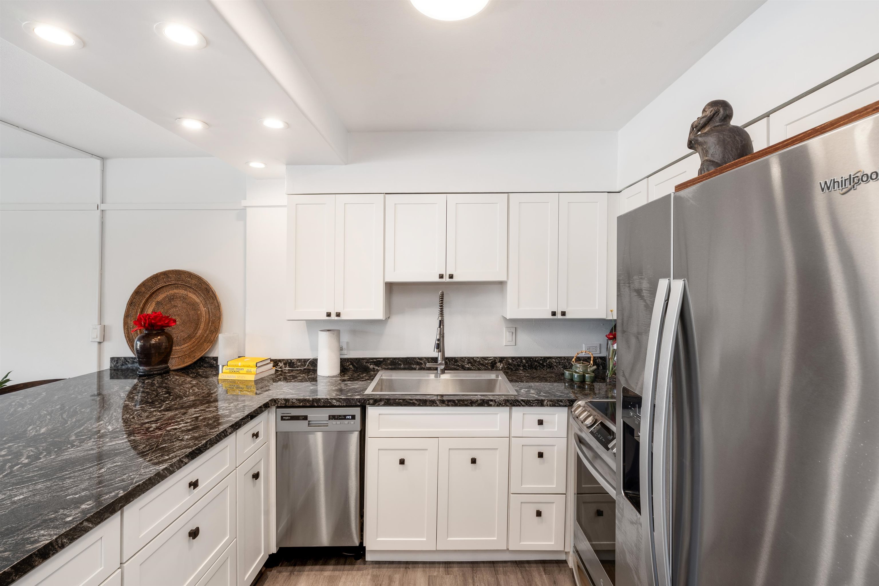 Wailuku Townhouses condo # 704, Wailuku, Hawaii - photo 6 of 32