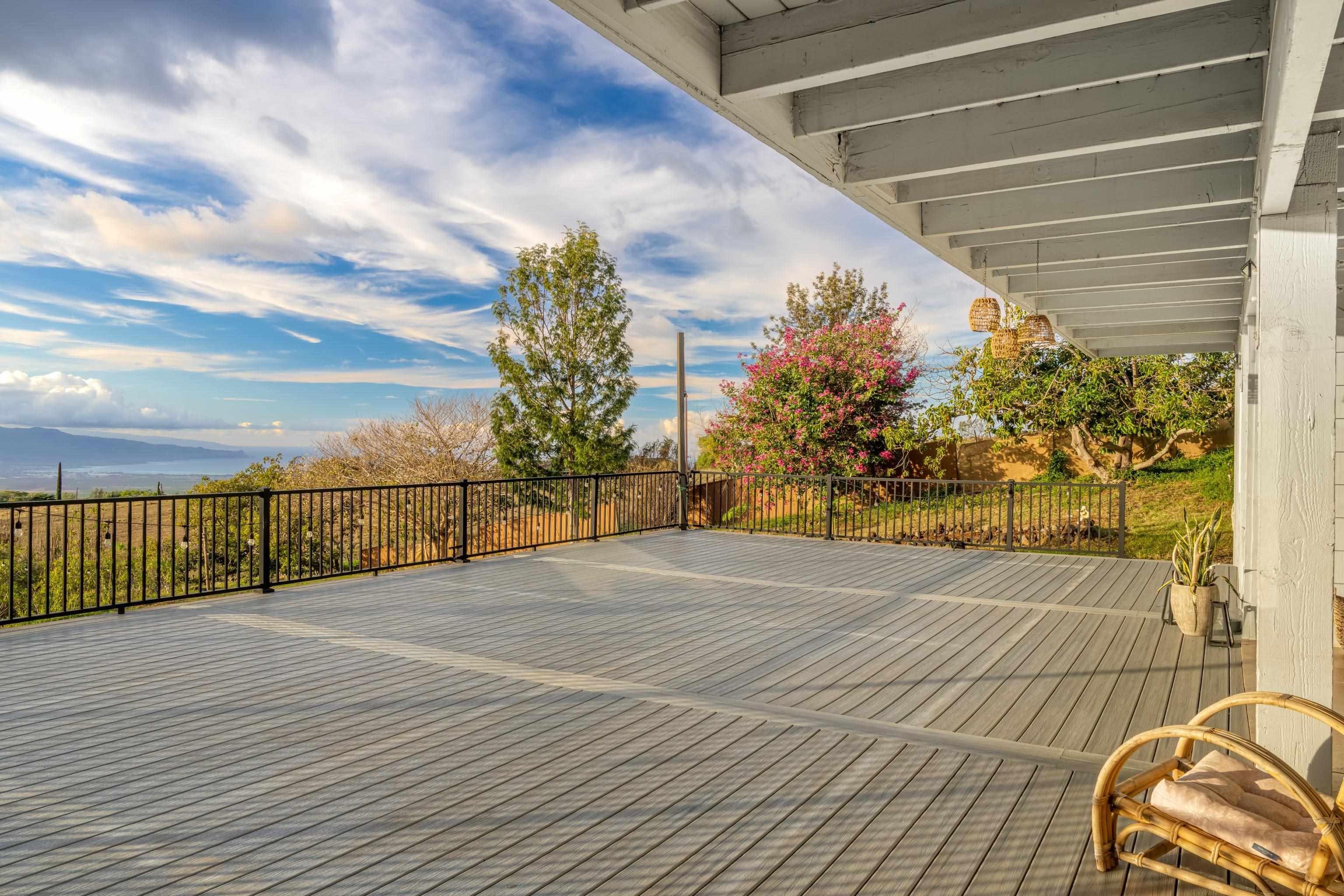 216  Keoni Pl , Kula/Ulupalakua/Kanaio home - photo 16 of 29