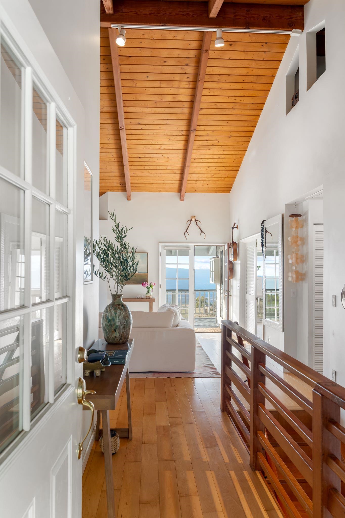 216  Keoni Pl , Kula/Ulupalakua/Kanaio home - photo 4 of 29