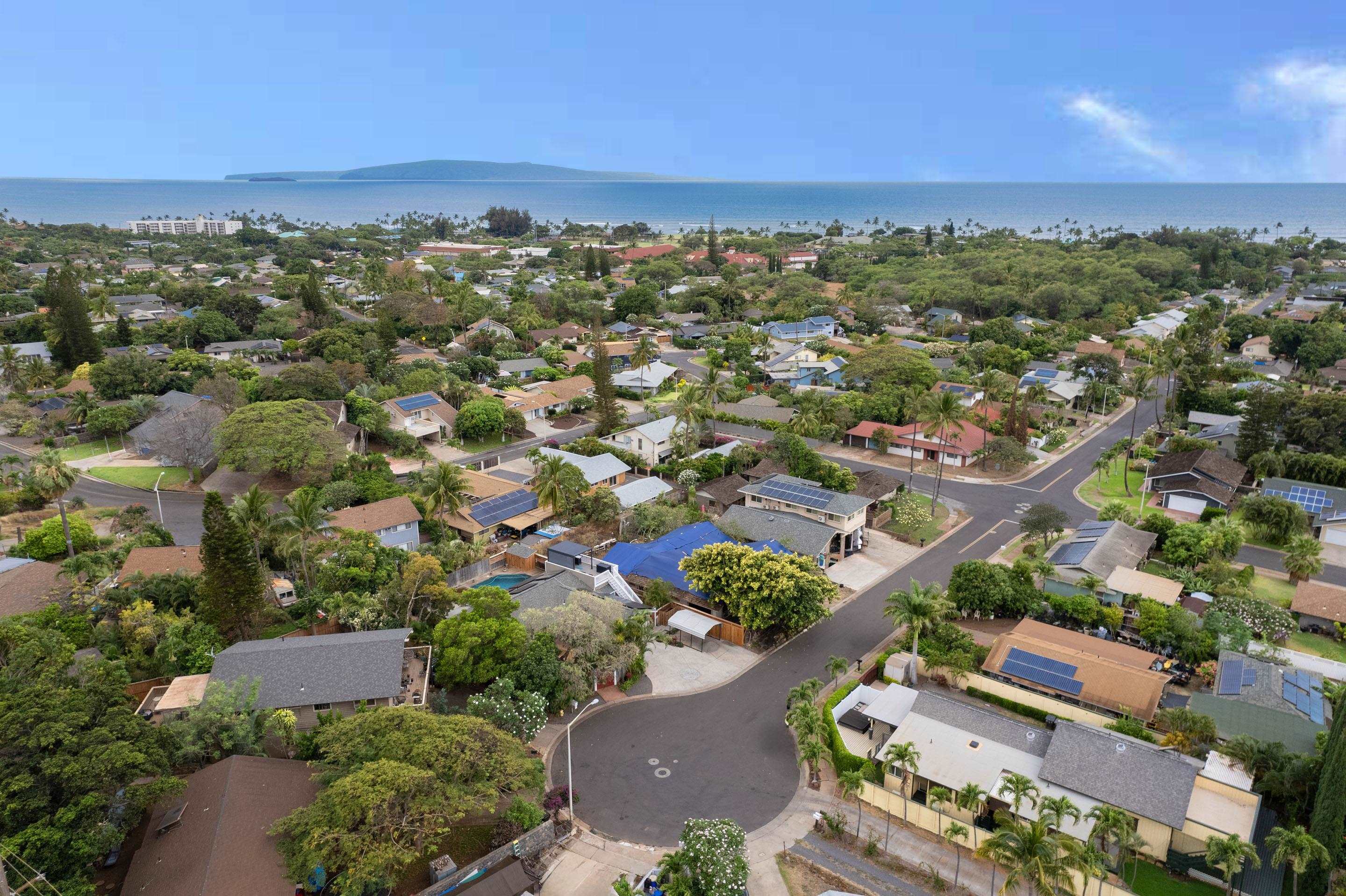 216  Waipahe Pl Kihei, Kihei home - photo 3 of 32