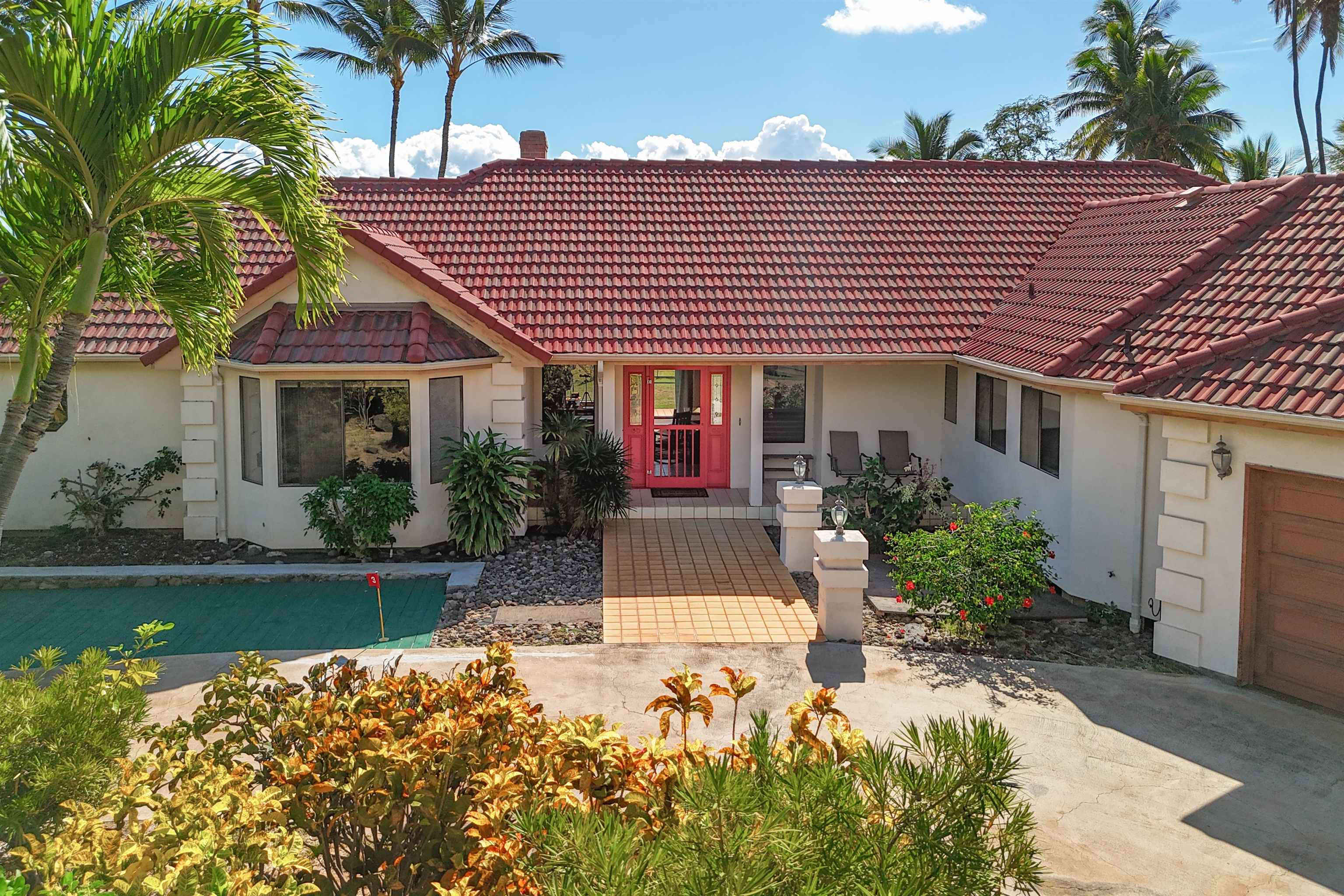 2160  Kamehameha V Hwy Makakupaia, Molokai home - photo 2 of 45