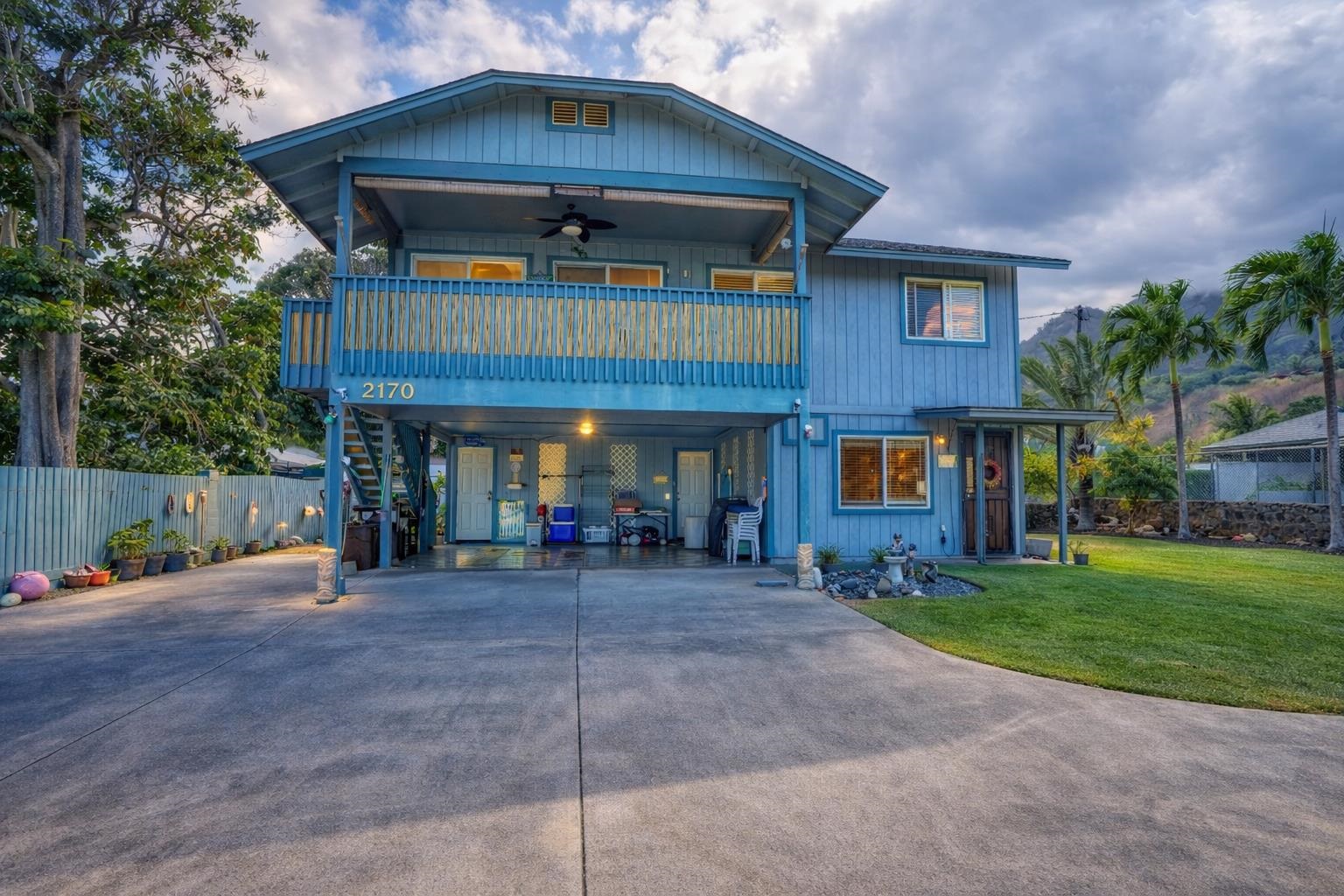 2170  Kahawai St Happy Valley, Wailuku home - photo 2 of 47