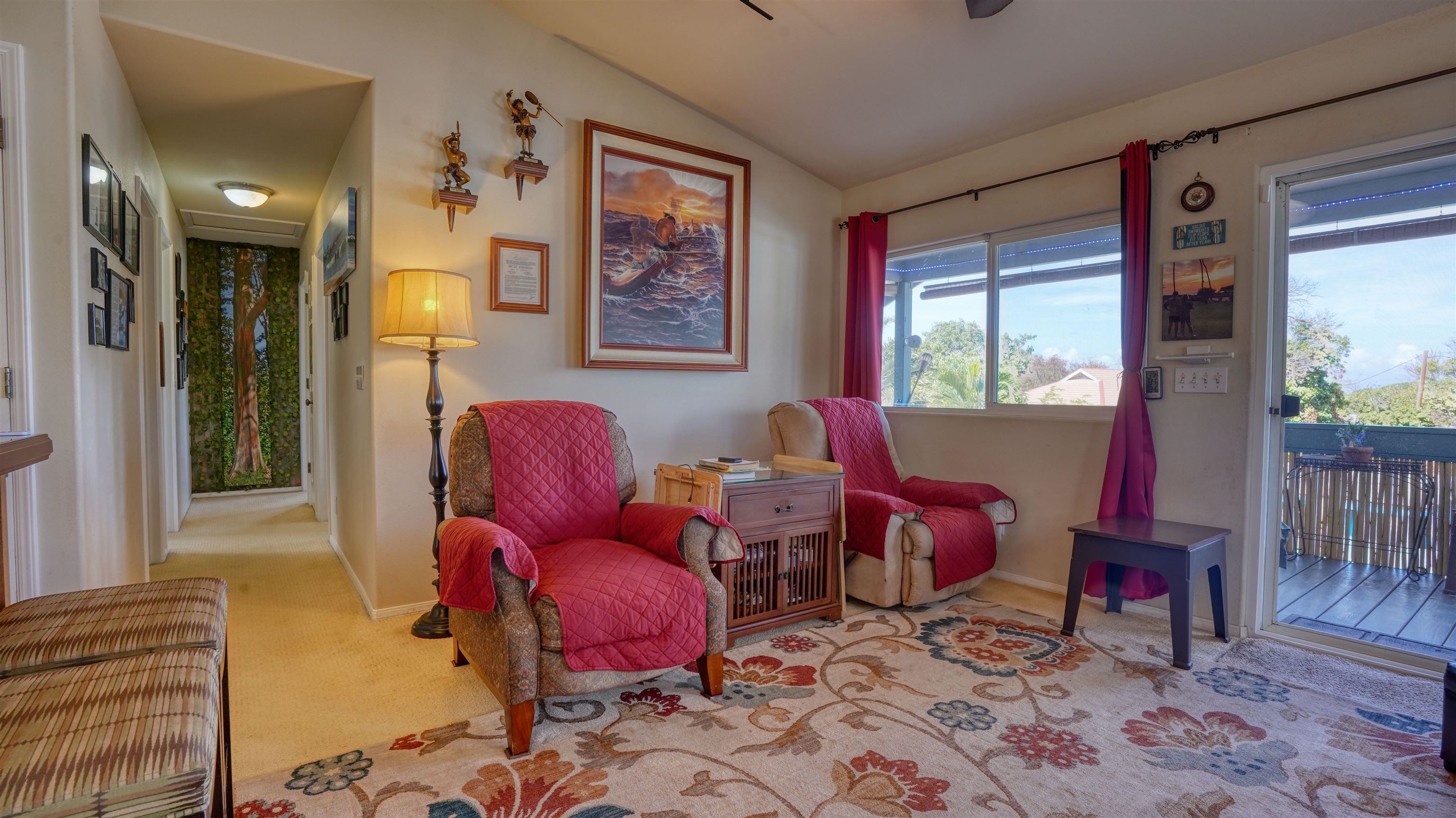 2170  Kahawai St Happy Valley, Wailuku home - photo 13 of 49