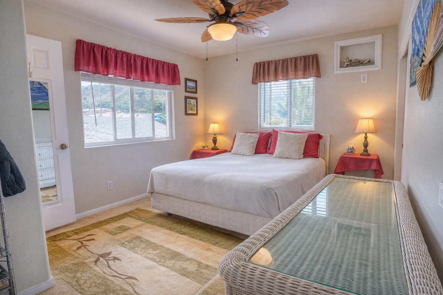 2170  Kahawai St Happy Valley, Wailuku home - photo 18 of 47