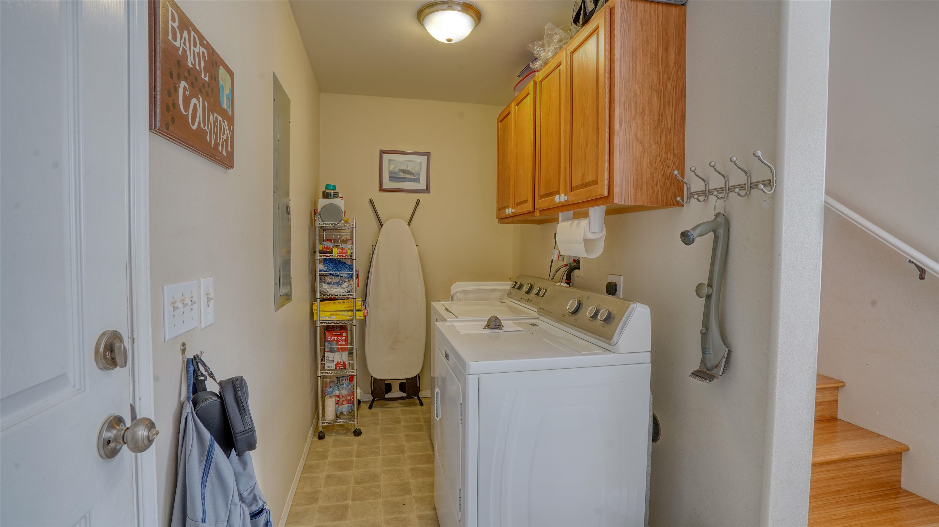 2170  Kahawai St Happy Valley, Wailuku home - photo 28 of 47