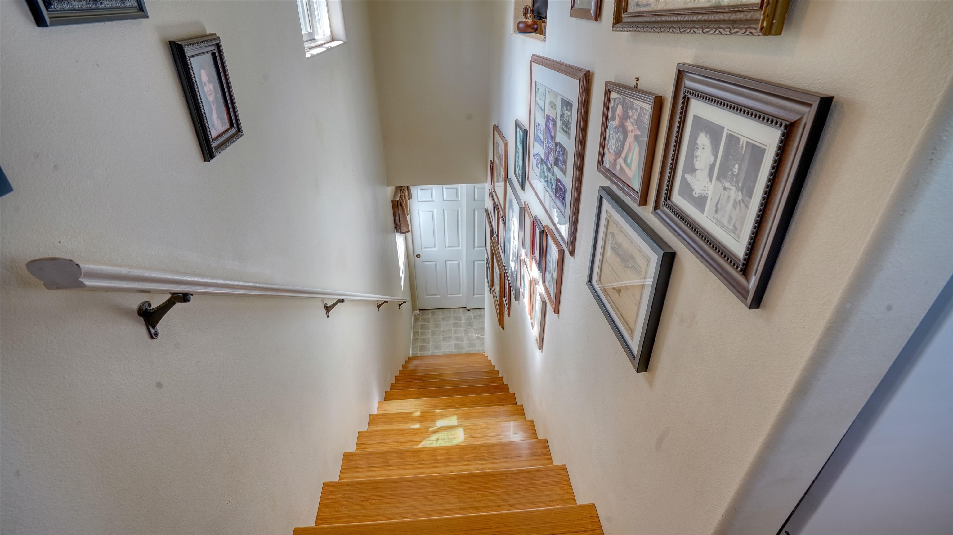 2170  Kahawai St Happy Valley, Wailuku home - photo 30 of 49