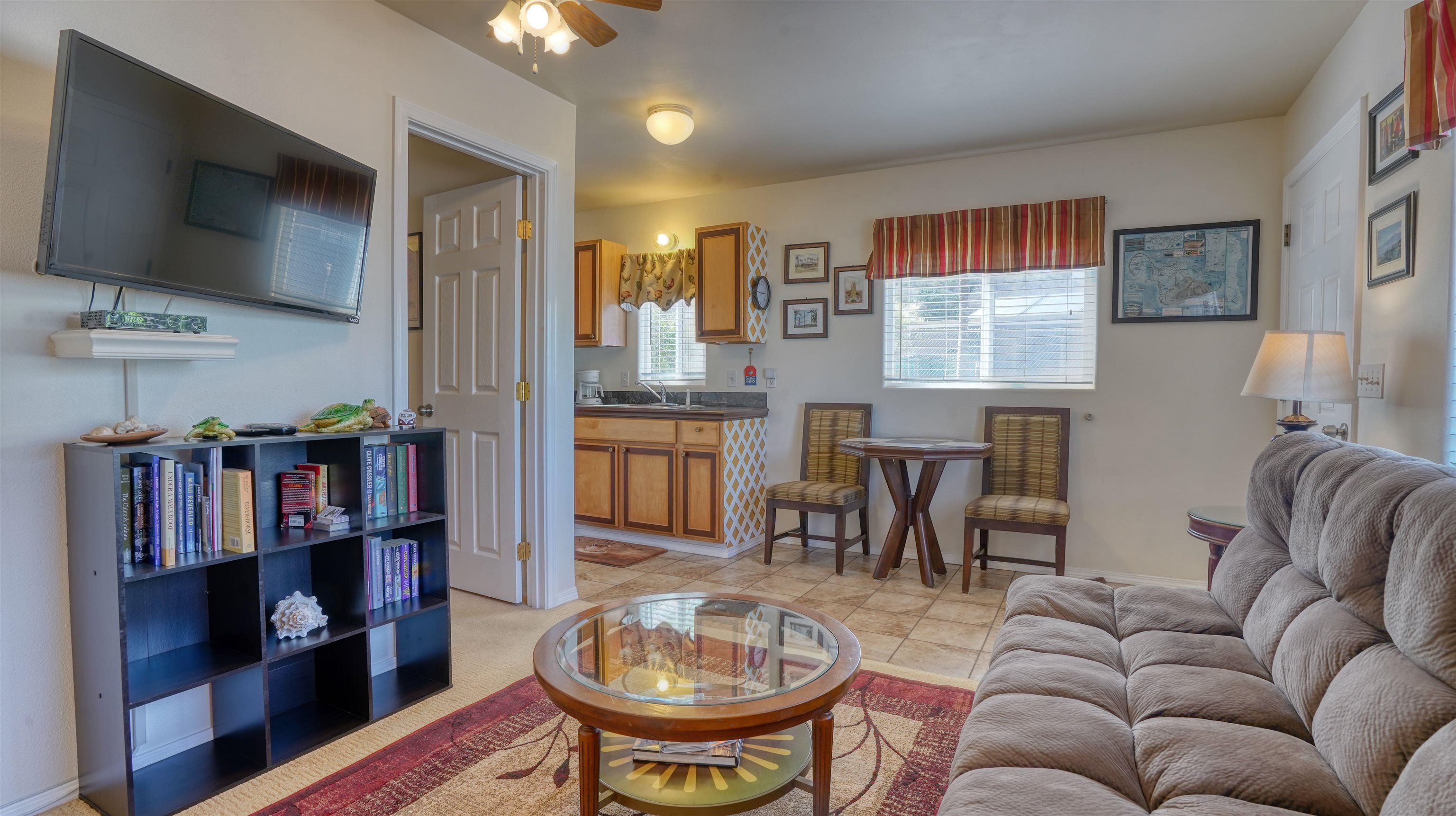 2170  Kahawai St Happy Valley, Wailuku home - photo 36 of 47